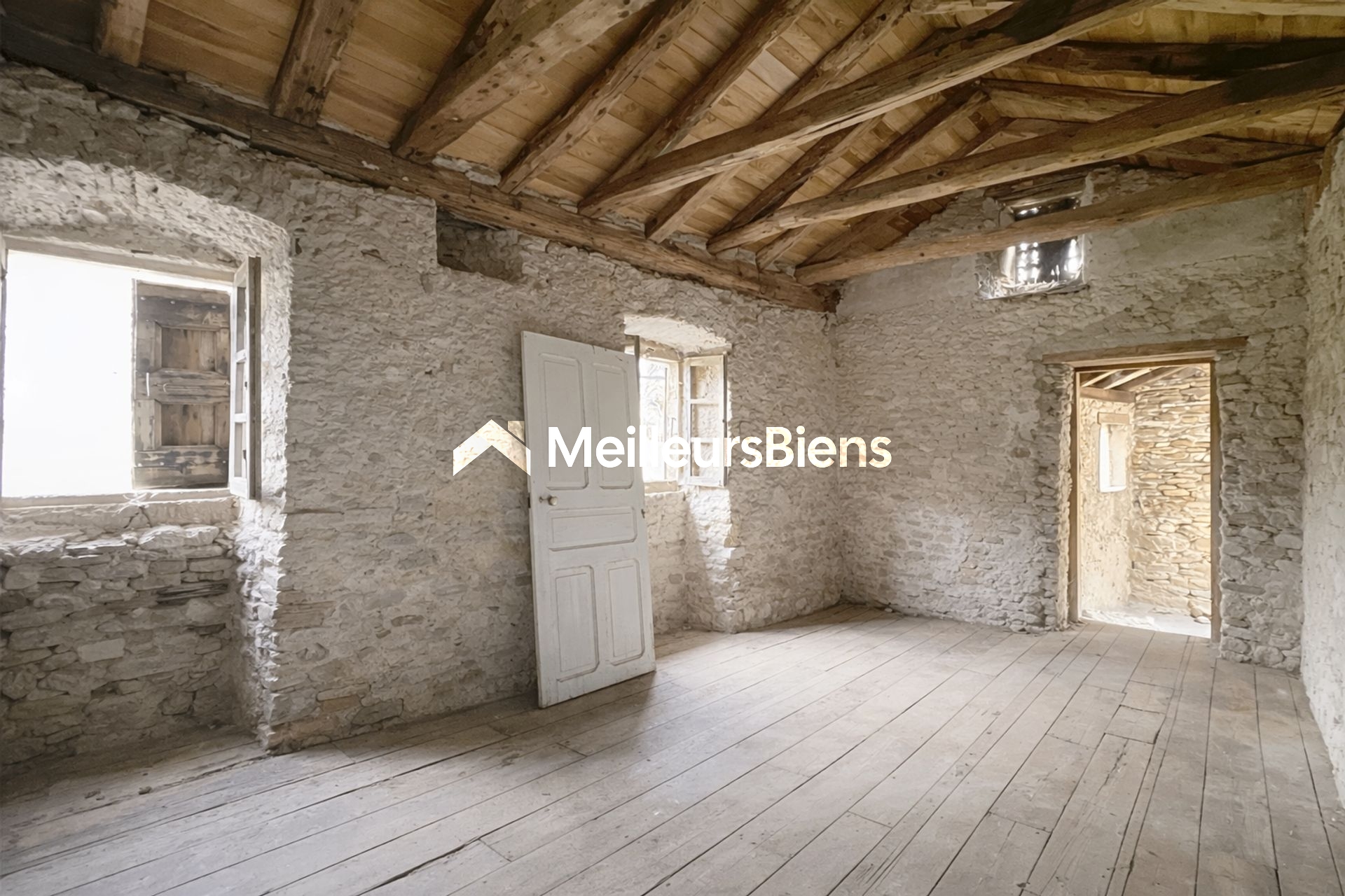 Sud Ardèche - Les Vans - secteur Malbosc - Mas en pierre avec dépendances – Vue dégagée – Fort potentiel