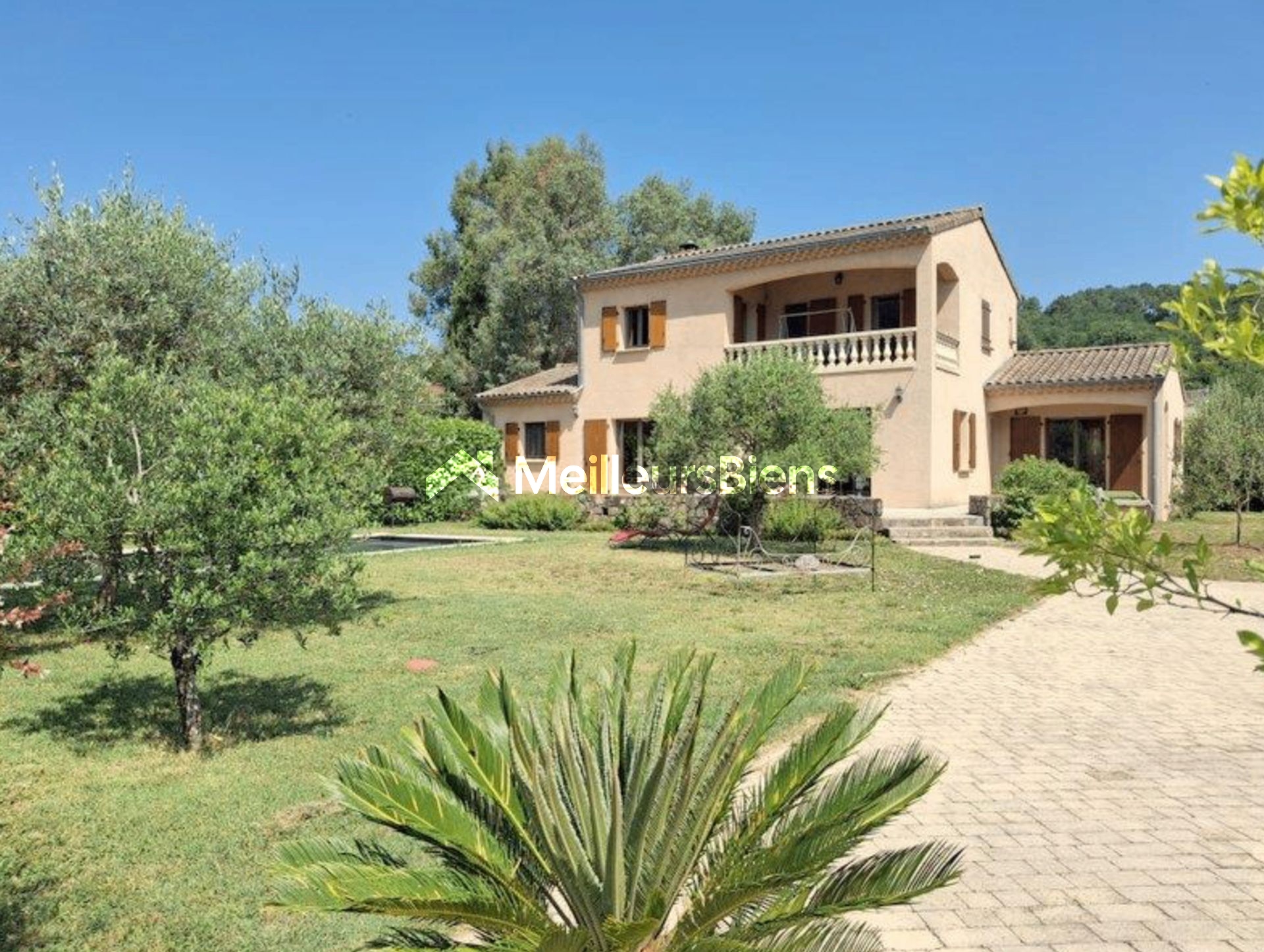 Sud Ardèche / Les Vans : Villa contemporaine avec piscine et dépendance - accès privé à la rivière.