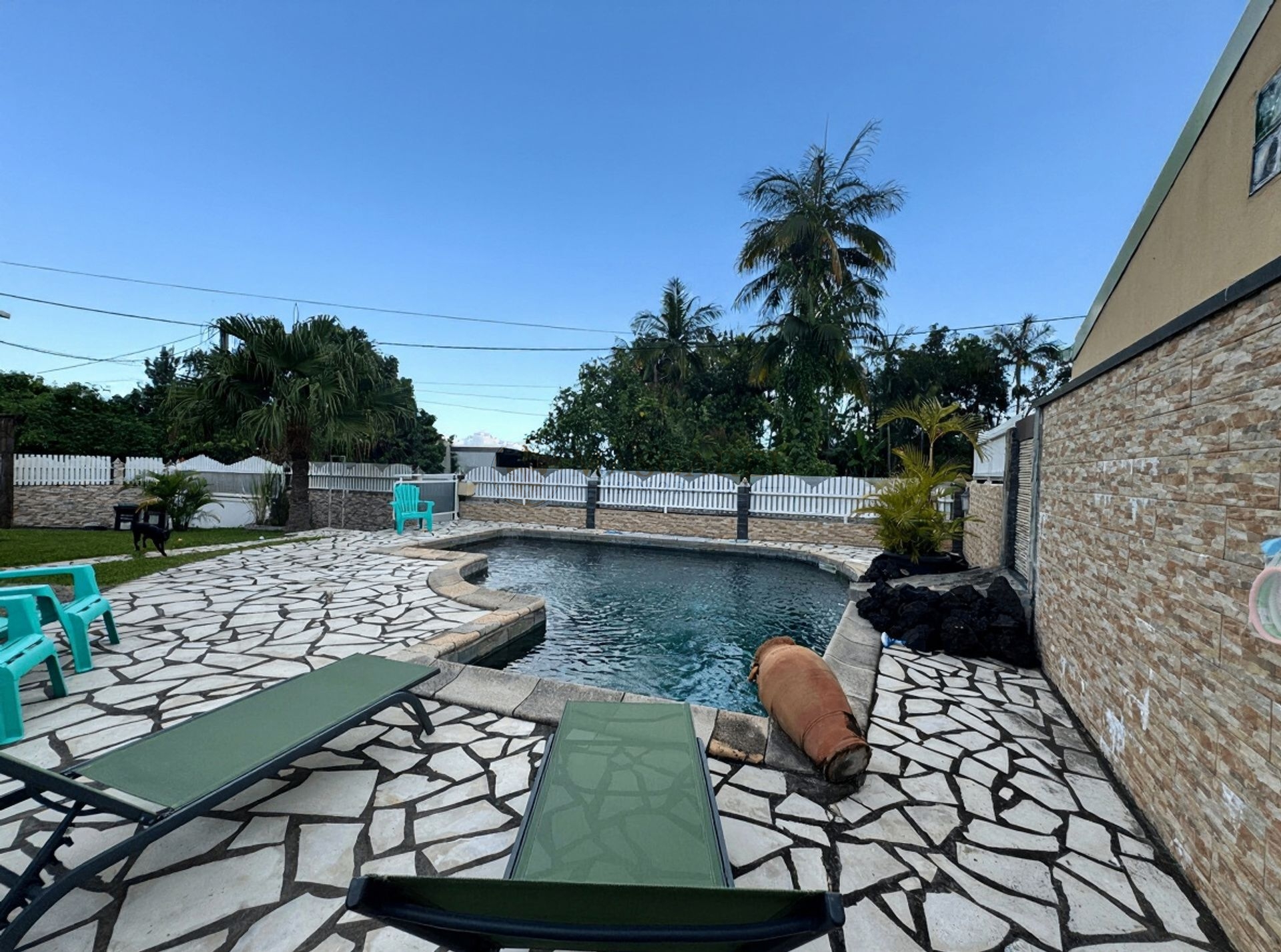 🏡 Maison avec piscine à vendre – Le Tampon, quartier Dassy