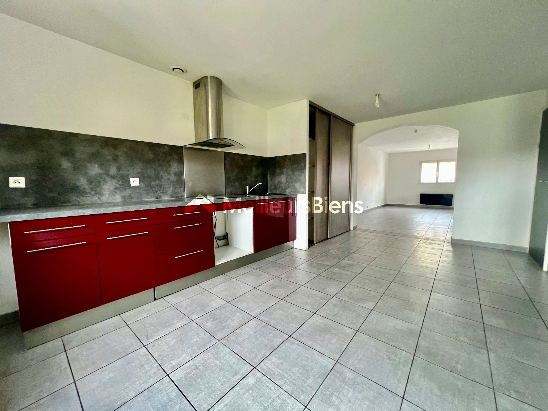 A LOUER T3 70 m2, neuf avec garage 720€/mois
