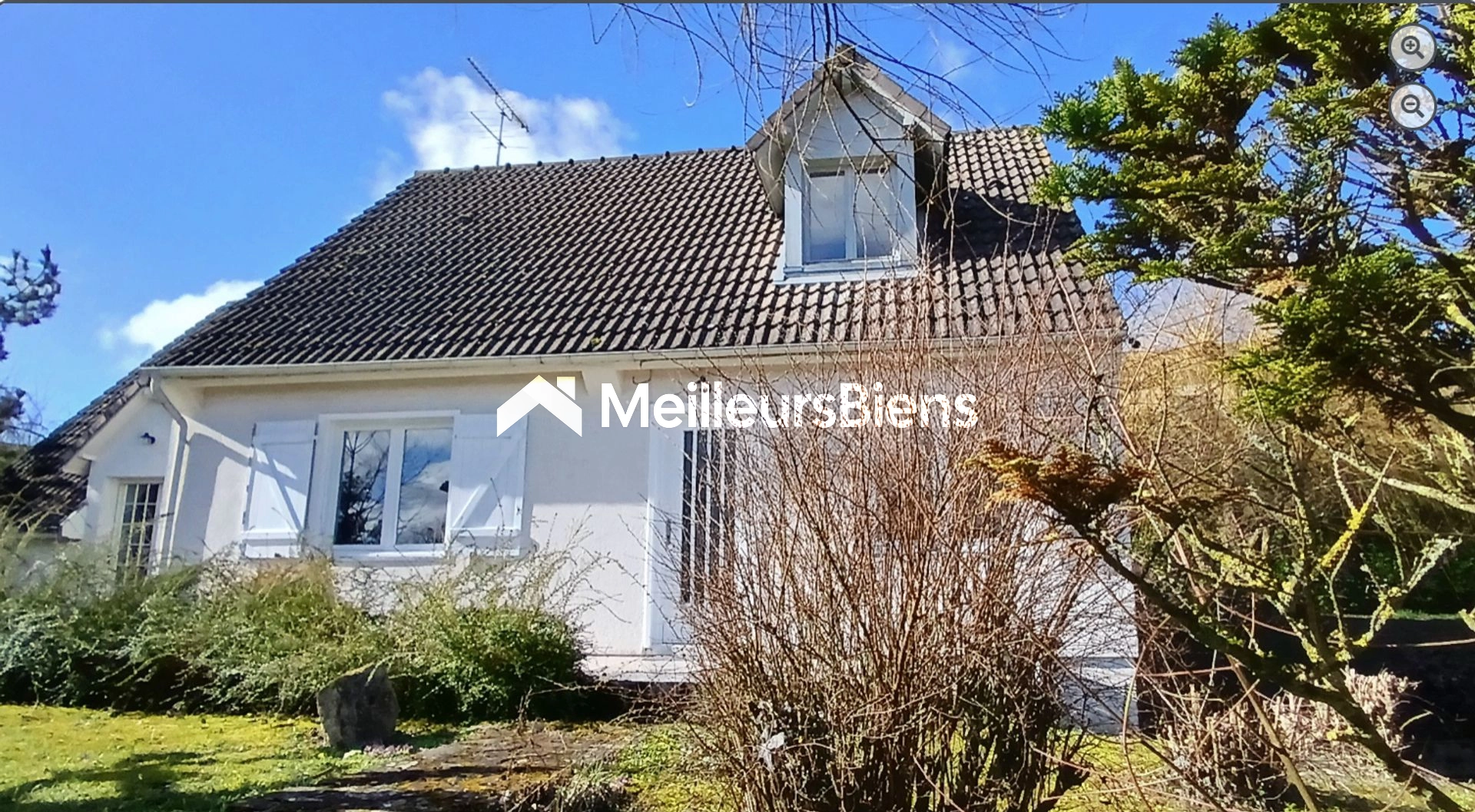 Grand pavillon 160m sur 1210m²
