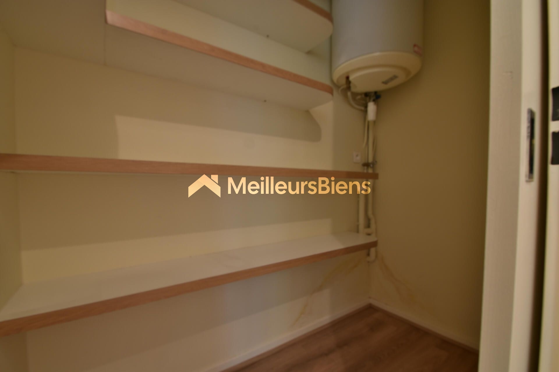 APPARTMENT T5 82 M²