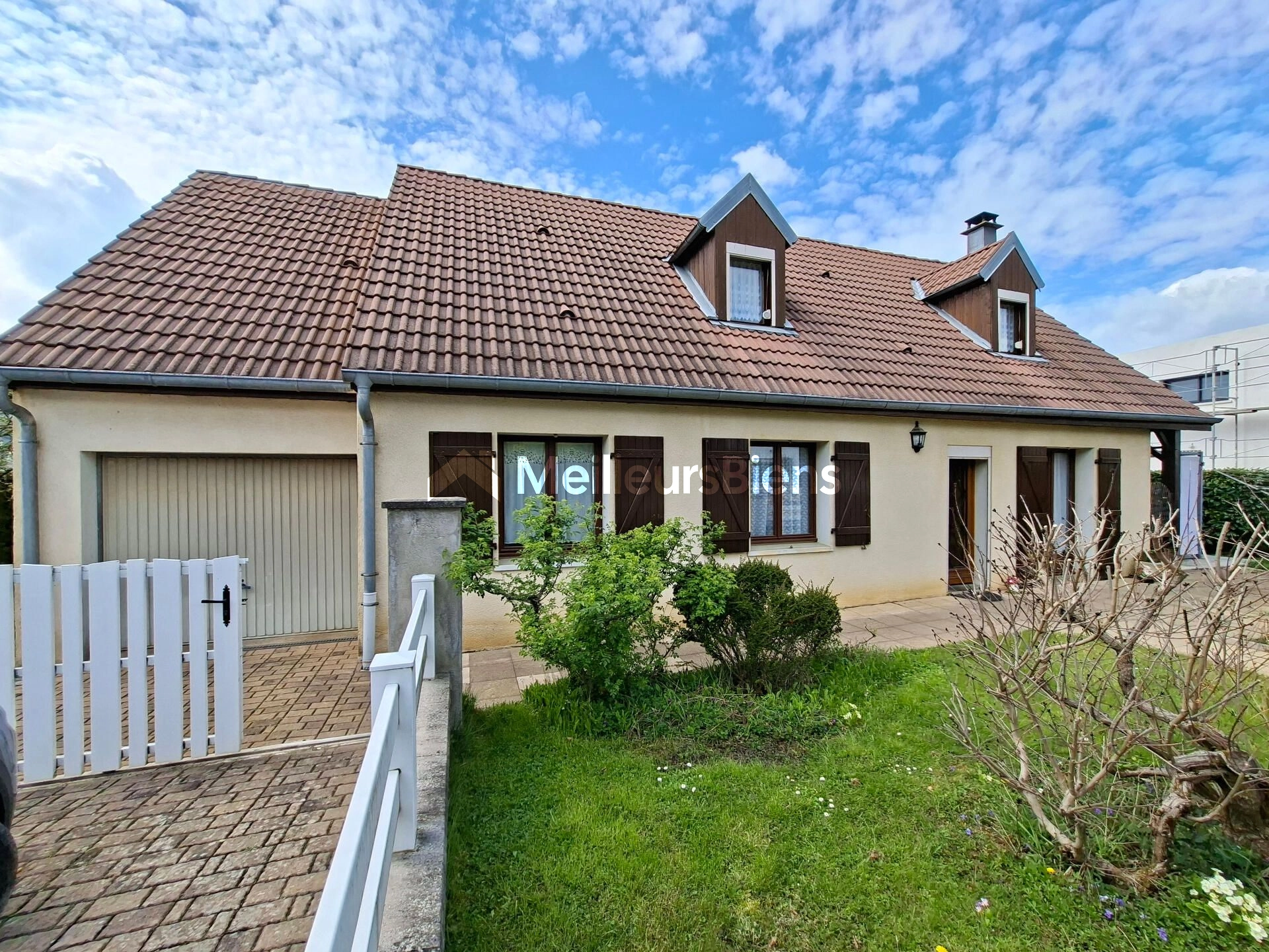 Echenoz la Méline pavillon avec 6 chambres !