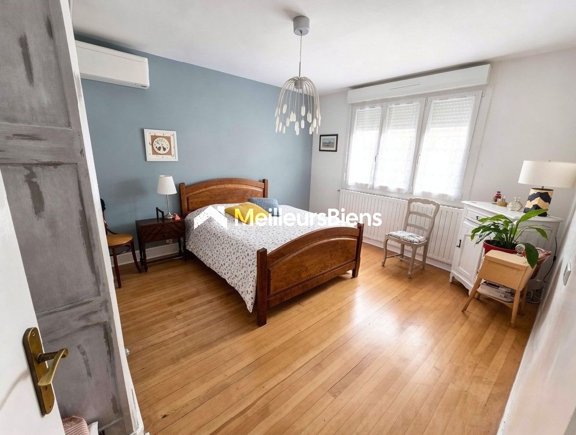 Maison individuelle T5 avec 3 chambres, jardin, parking et garage à Lunéville (54300)