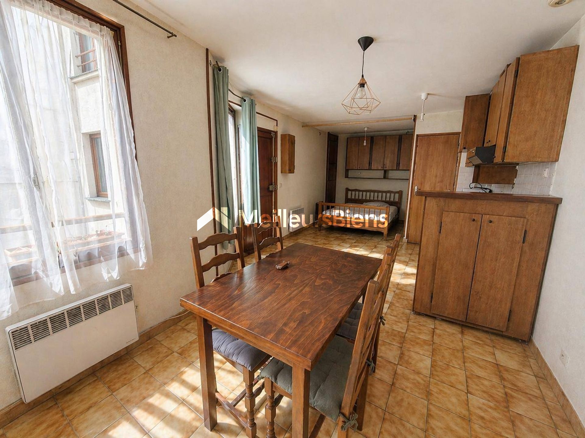 Exclusivité. Paris 3e – Rue au Maire | Studio 24 m² lumineux au calme sur cour