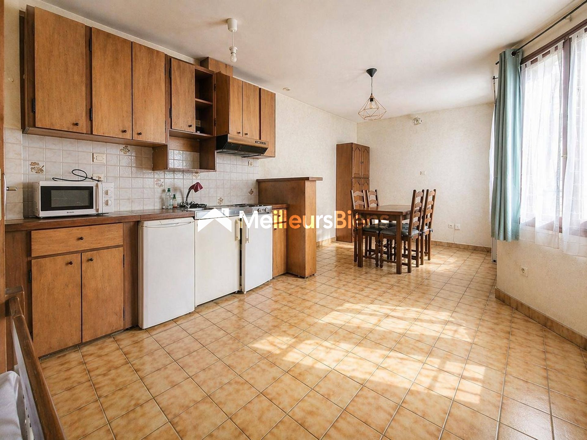 Exclusivité. Paris 3e – Rue au Maire | Studio 24 m² lumineux au calme sur cour