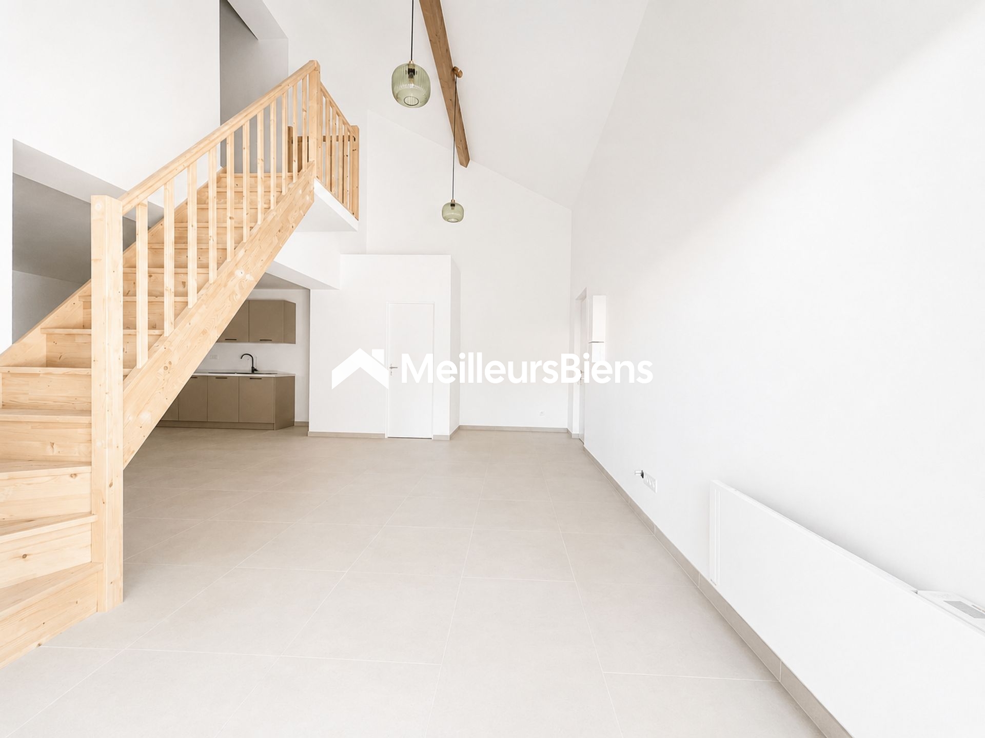 La Garde : Maison rénovée – au calme
