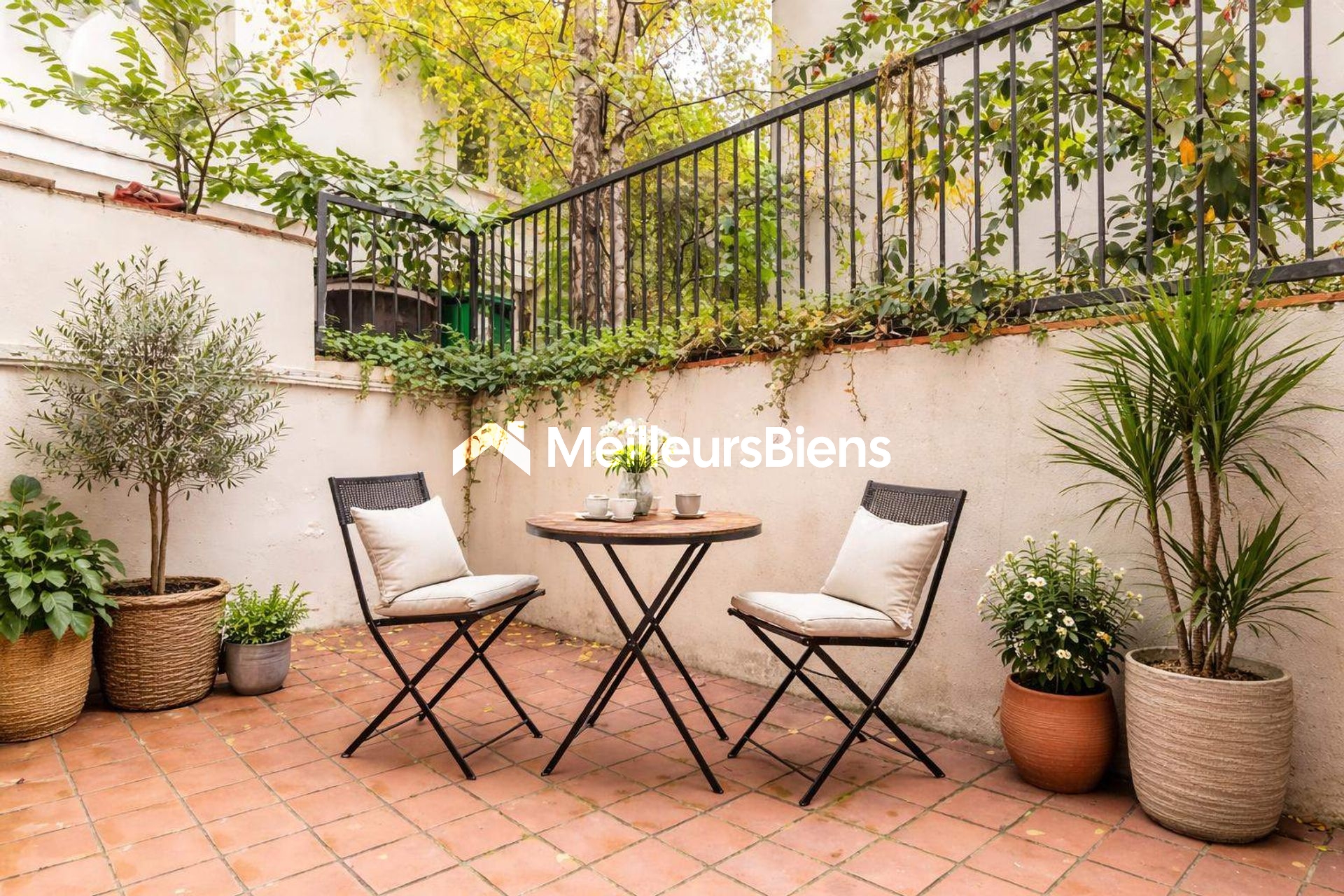 Paris 15e – Saint-Lambert  – Appartement style Maisonnette avec terrasse privée