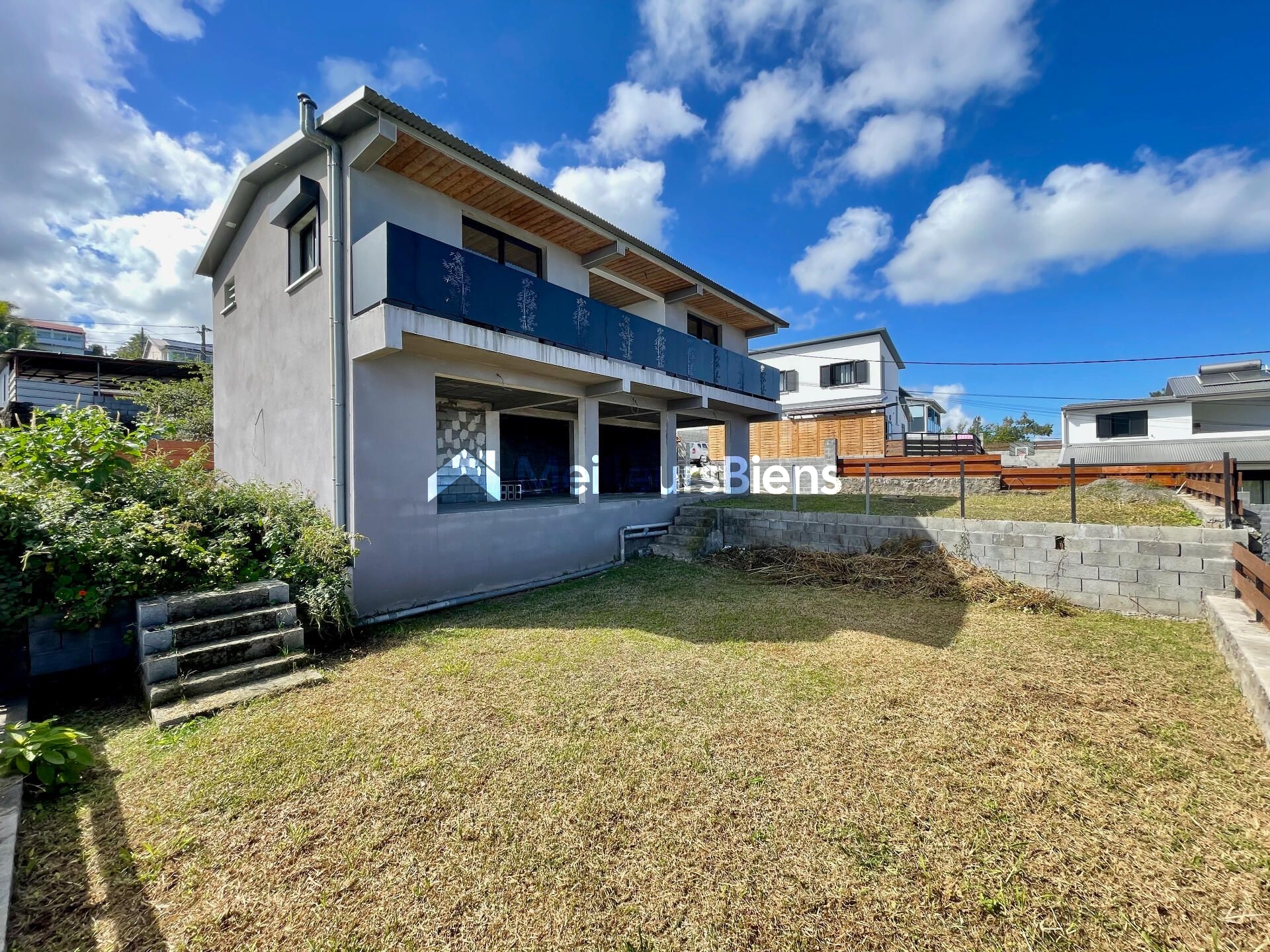 🏡 EXCLUSIVITÉ – Maison neuve avec vue mer panoramique + fort potentiel d’investissement  Le Tampon – Bras de Pontho (97430) 💰 299 500 € FAI