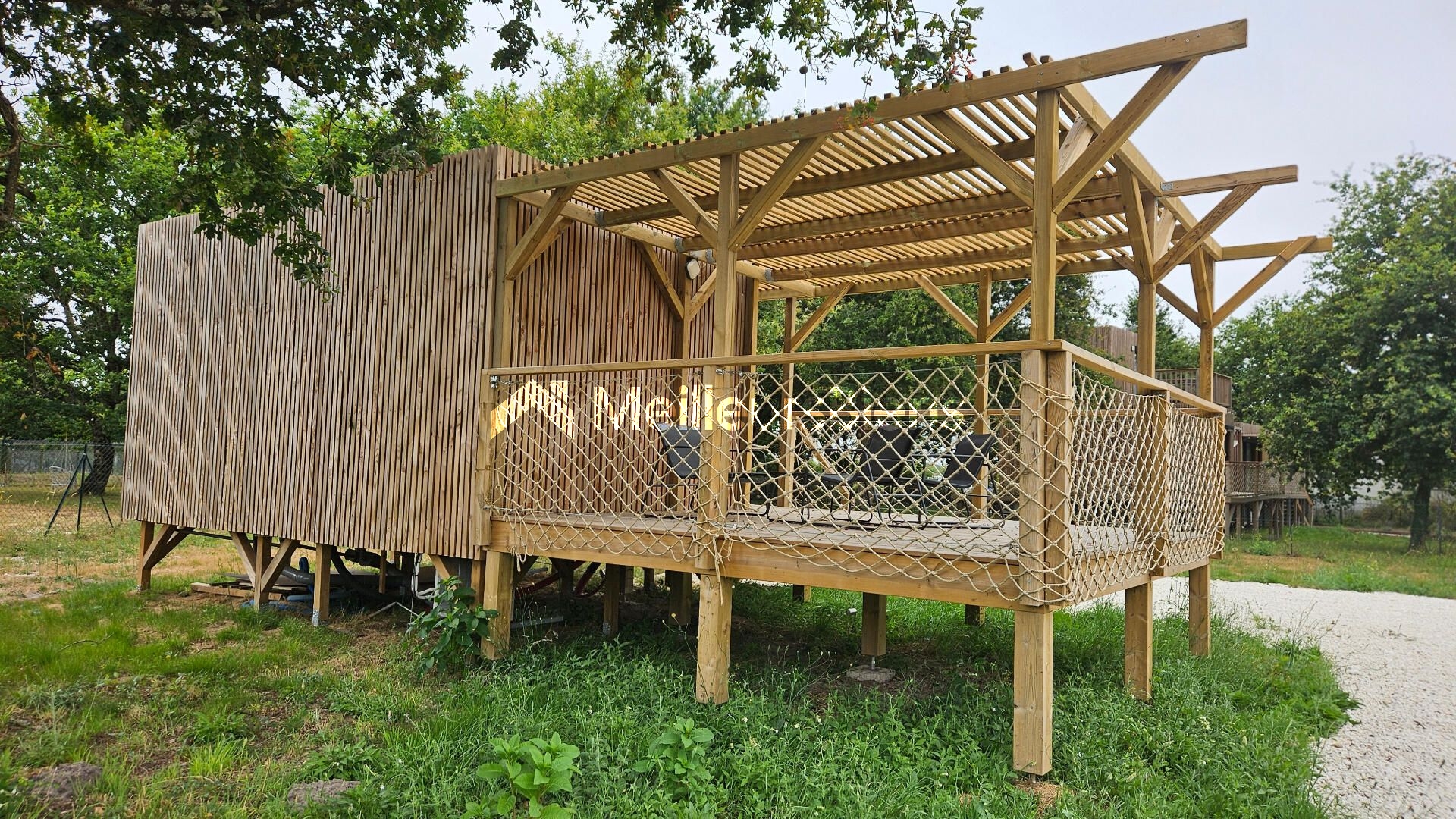 Propriété atypique au calme entre estuaire et plages océanes - maison structure bois sur pilotis