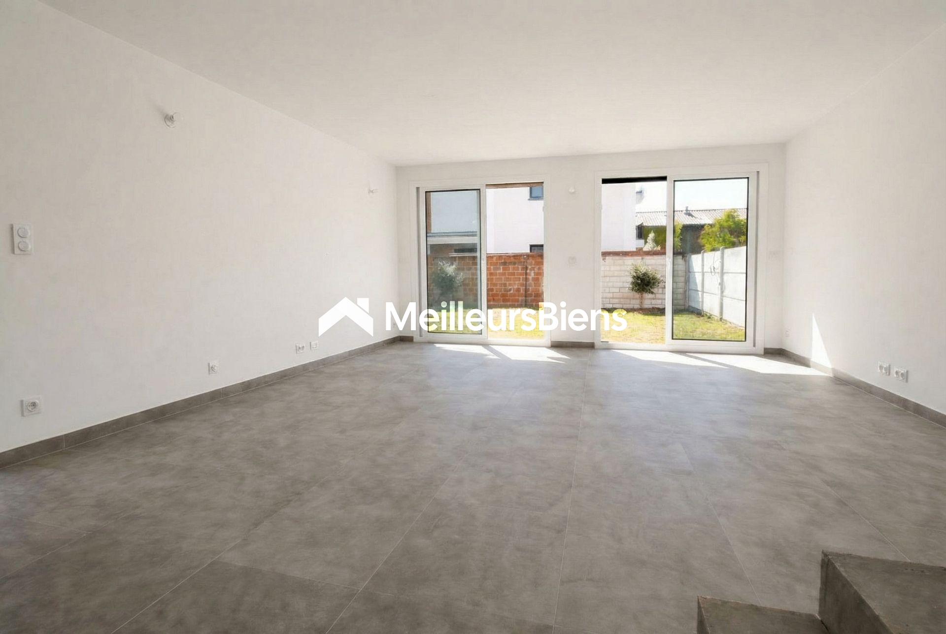 Maison neuve de 120 m2 terrain 220 m2