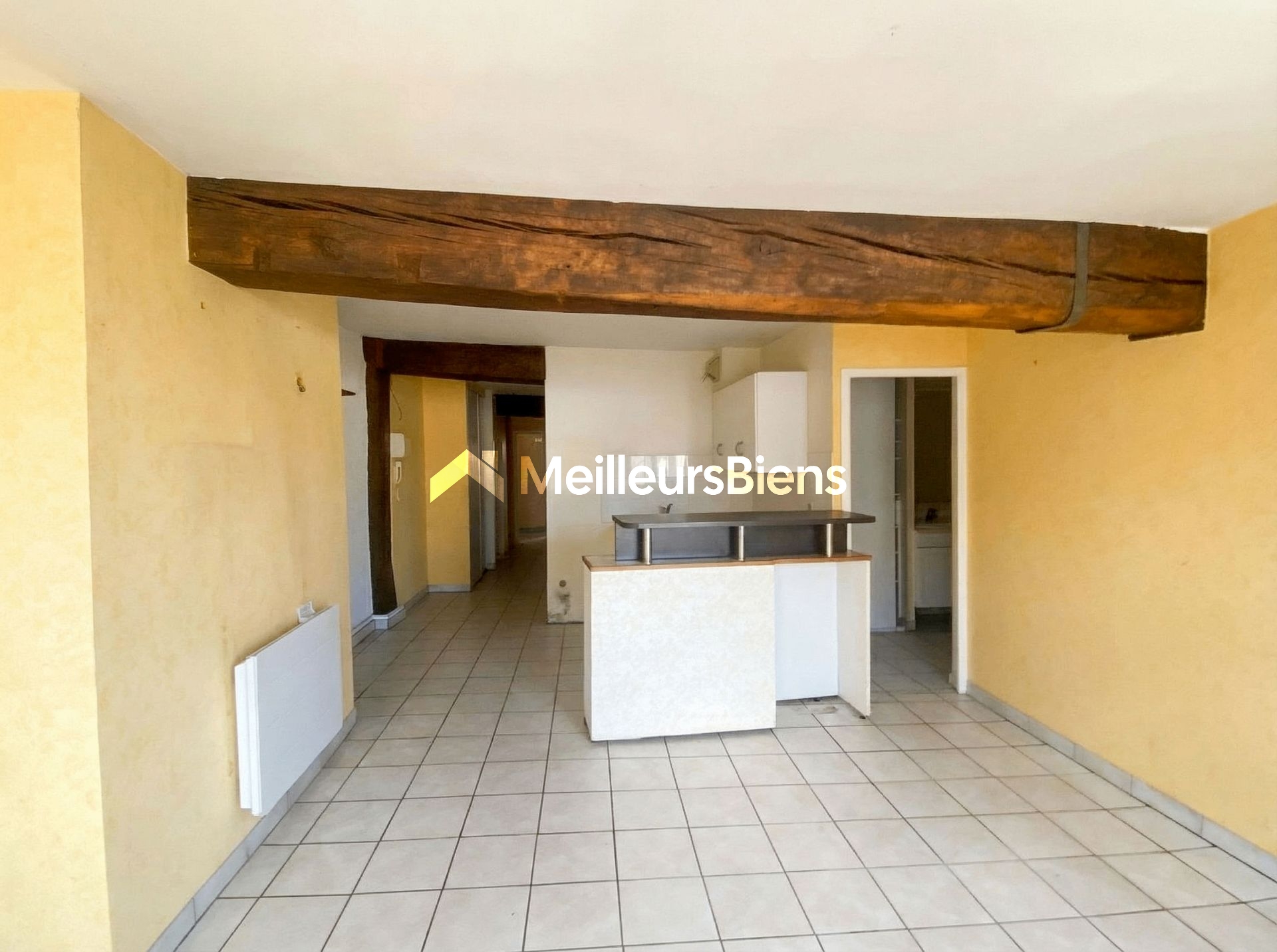 Quartier Cathédrale, appartement traversant 87 m², 3 chambres avec vue dégagée