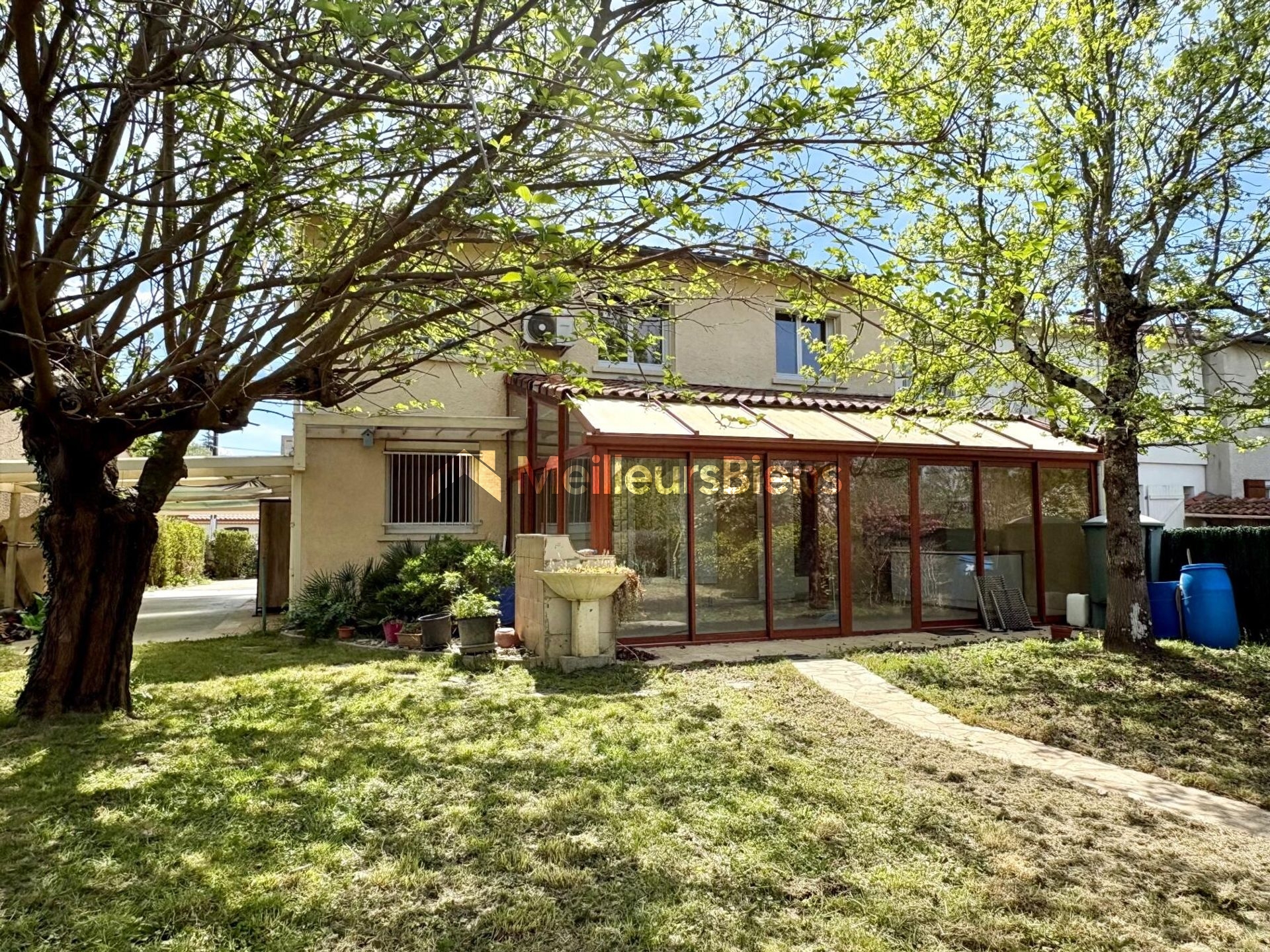 Grande maison avec logement indépendant