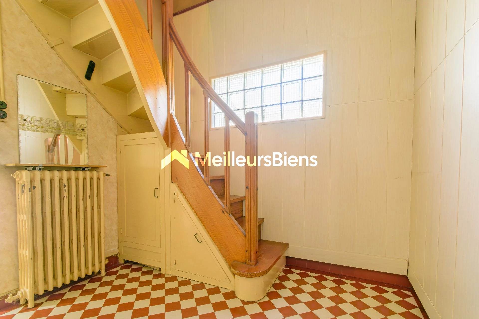 Maison non mitoyenne 98m2 avec atelier 72m2 -Terrain -Mérignac Arlac