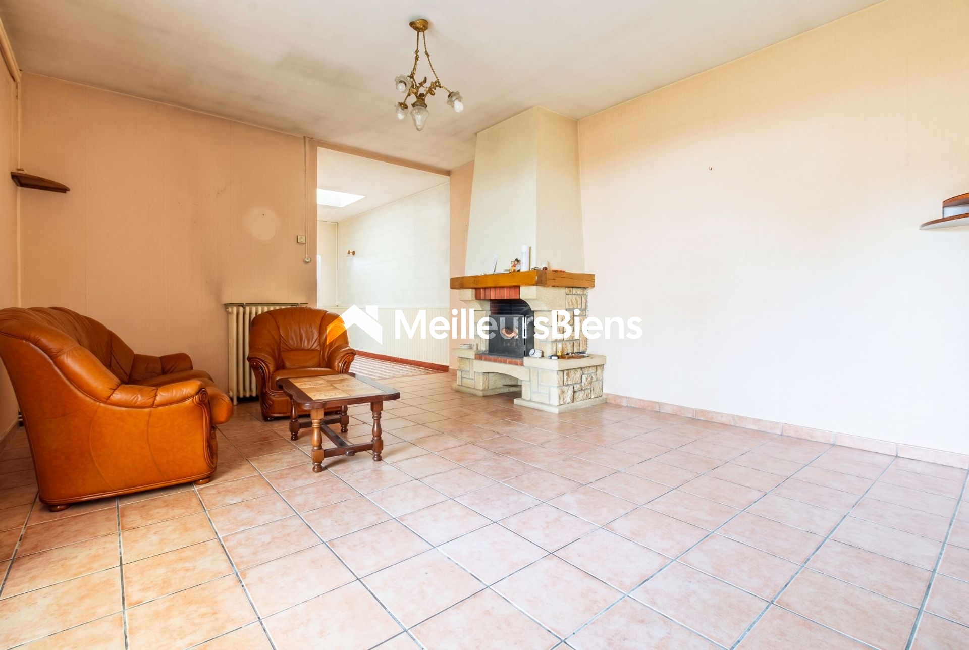 Maison non mitoyenne 98m2 avec atelier 72m2 -Terrain -Mérignac Arlac