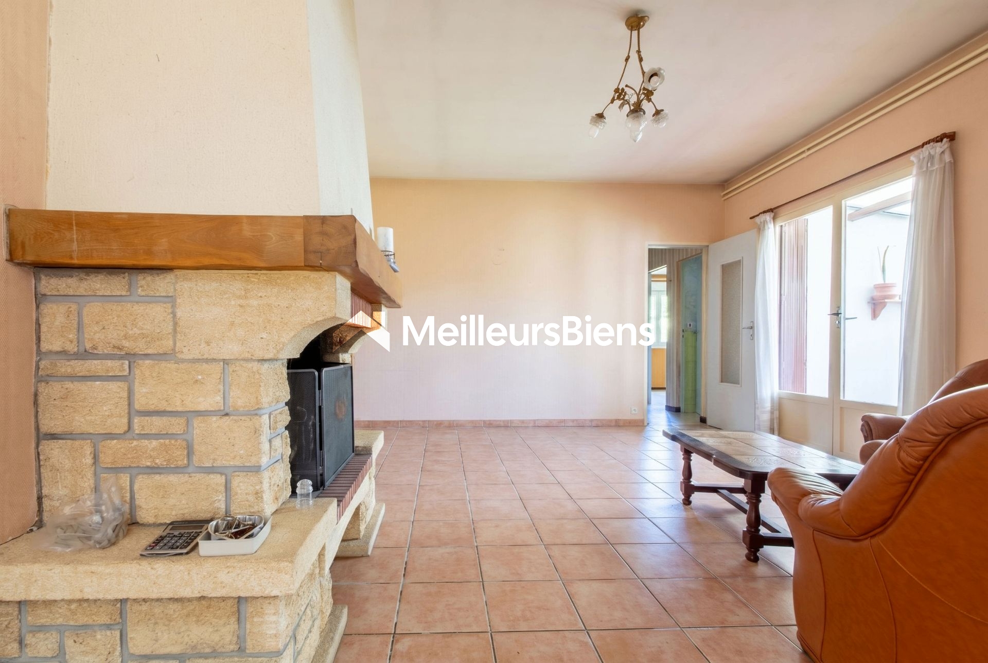 Maison non mitoyenne 98m2 avec atelier 72m2 -Terrain -Mérignac Arlac