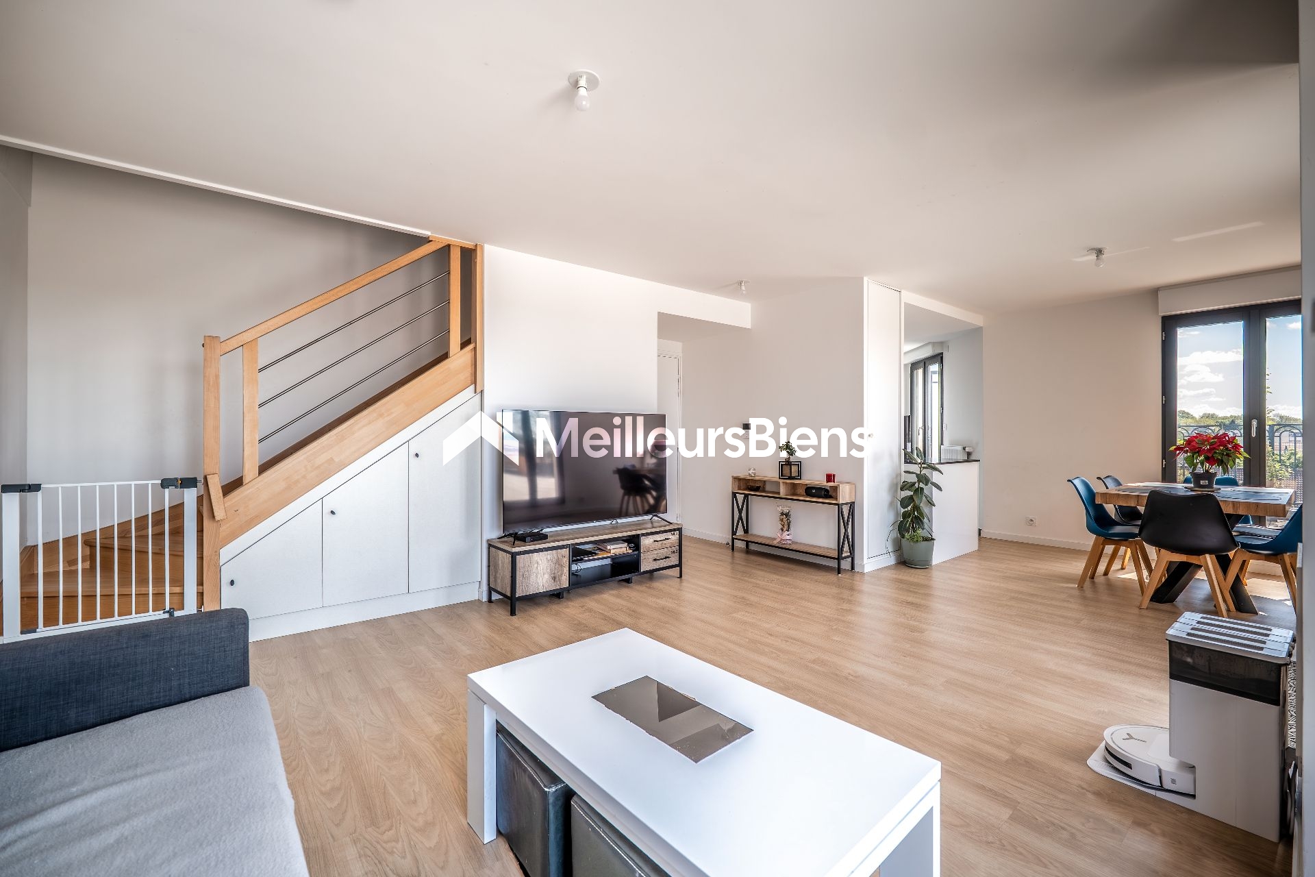 Magnifique duplex 107 m² + terrasse 93 m² + 2 parking
