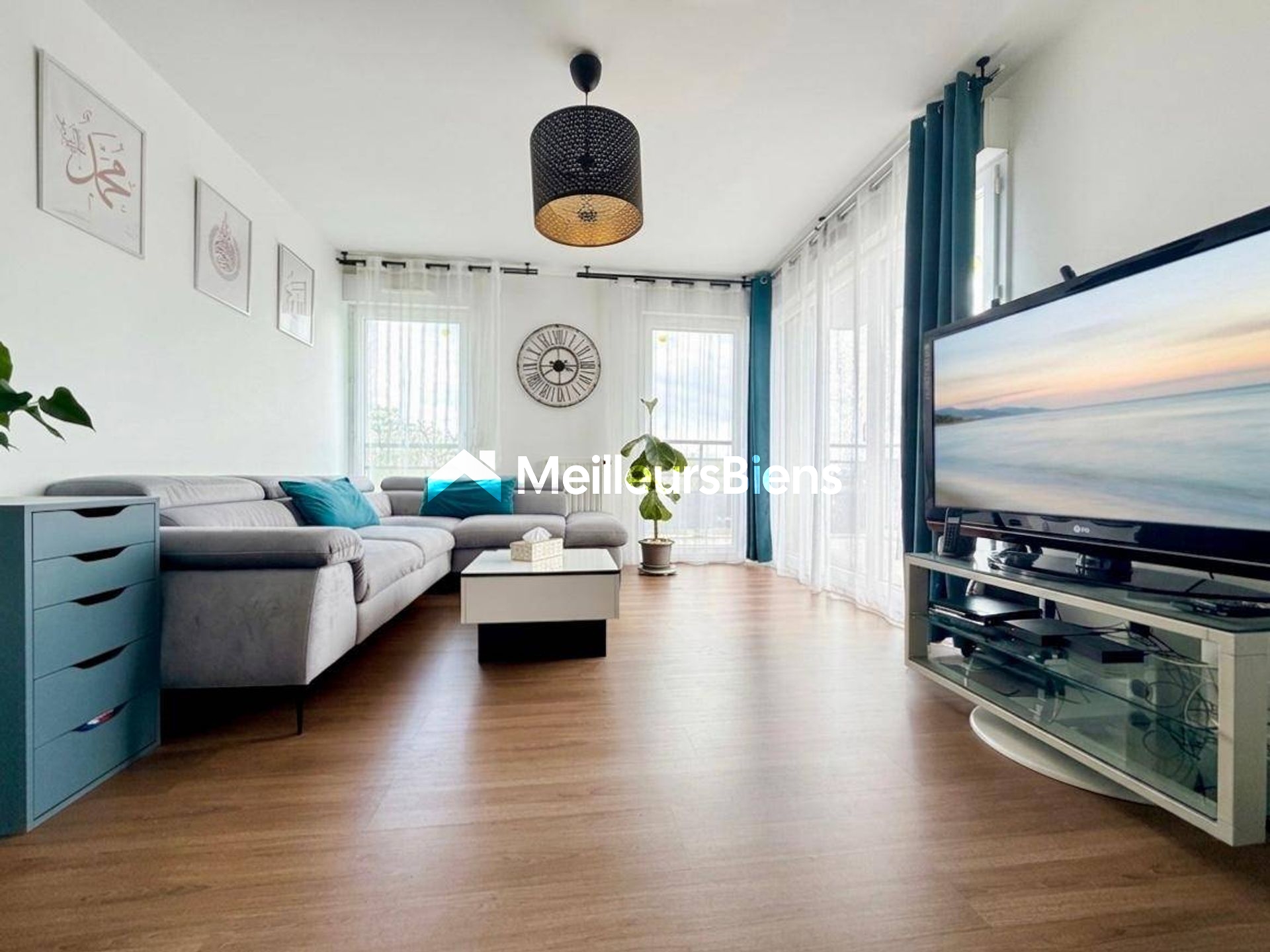 T3 RÉCENT – TERRASSE SUD-OUEST – PARKING BOXABLE – GARE PIED D'IMMEUBLE