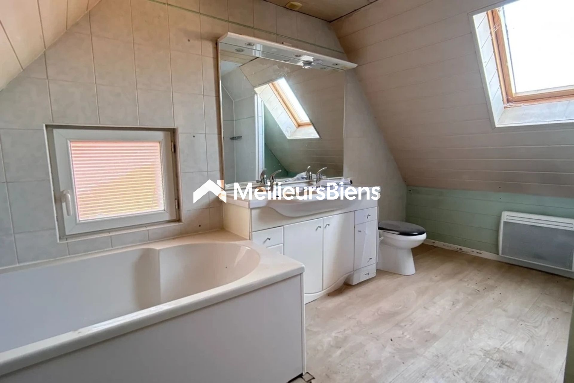 MAISON À RENOVER
