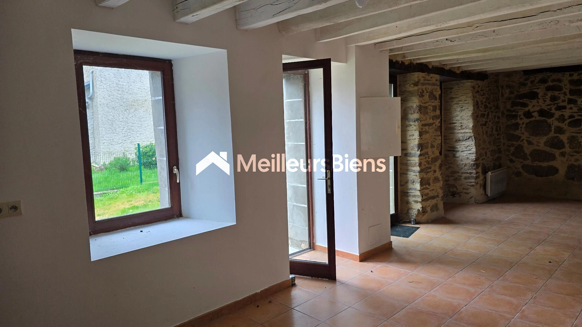 Maison en pierre, à la campagne, 3 chambres