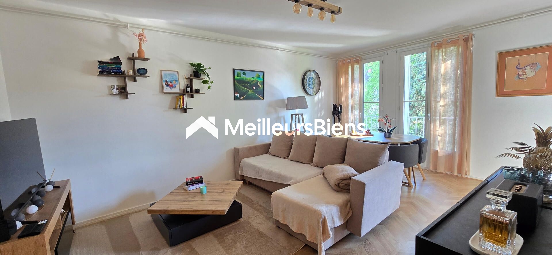 CHARTRES Basse ville : Magnifique T2 45m² env. + cave