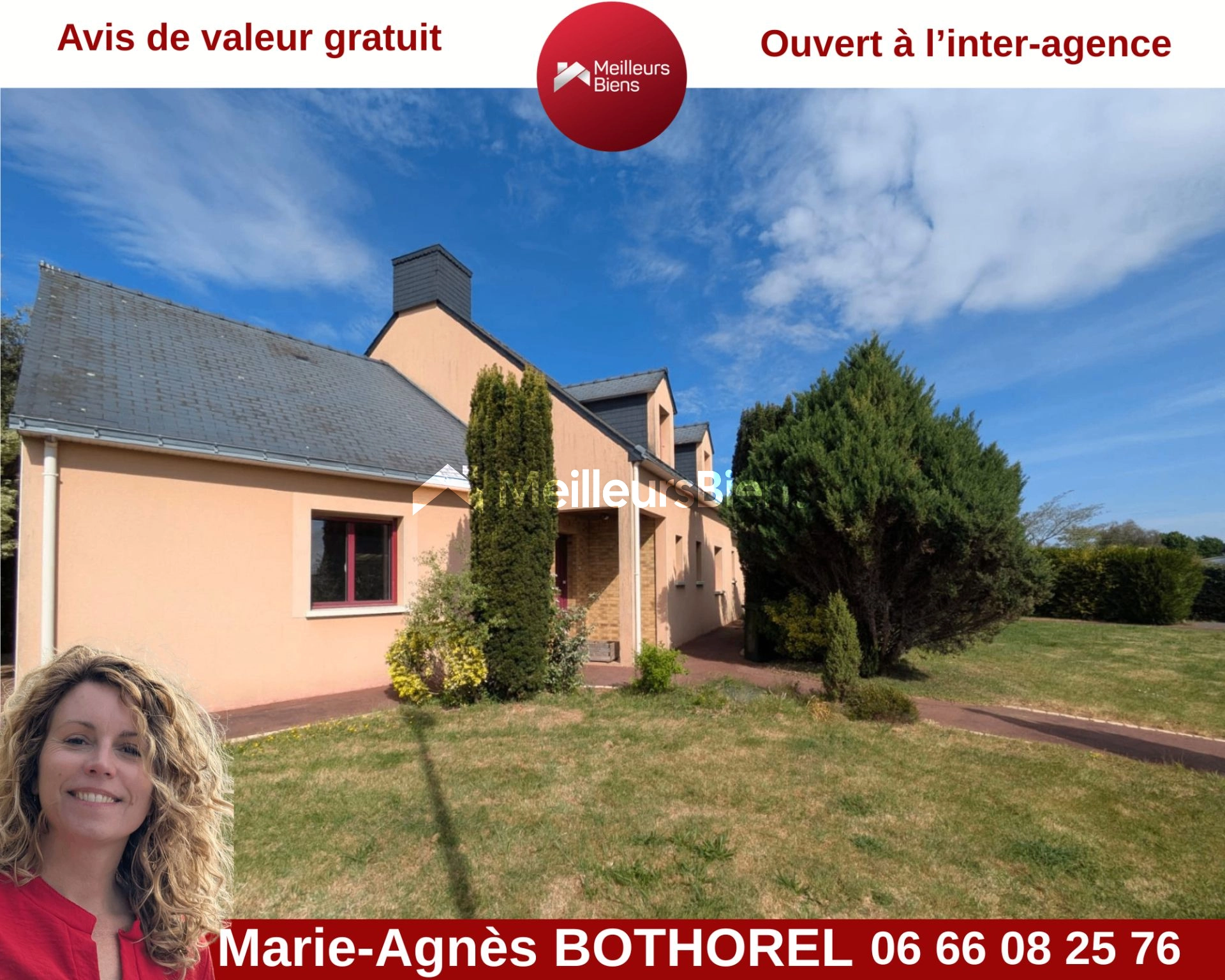56130 FEREL- A pied du bourg - MAISON FAMILIALE- grand terrain - greniers- garage- carport