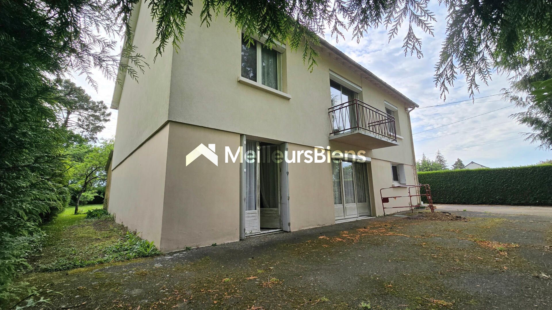 Maison d'environ 135m² , à la campagne