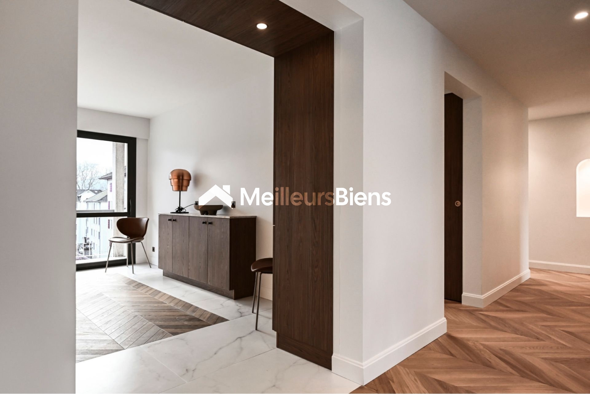 Annecy, quartier Albigny proche lac, dernier étage, appartement T5 entièrement rénové