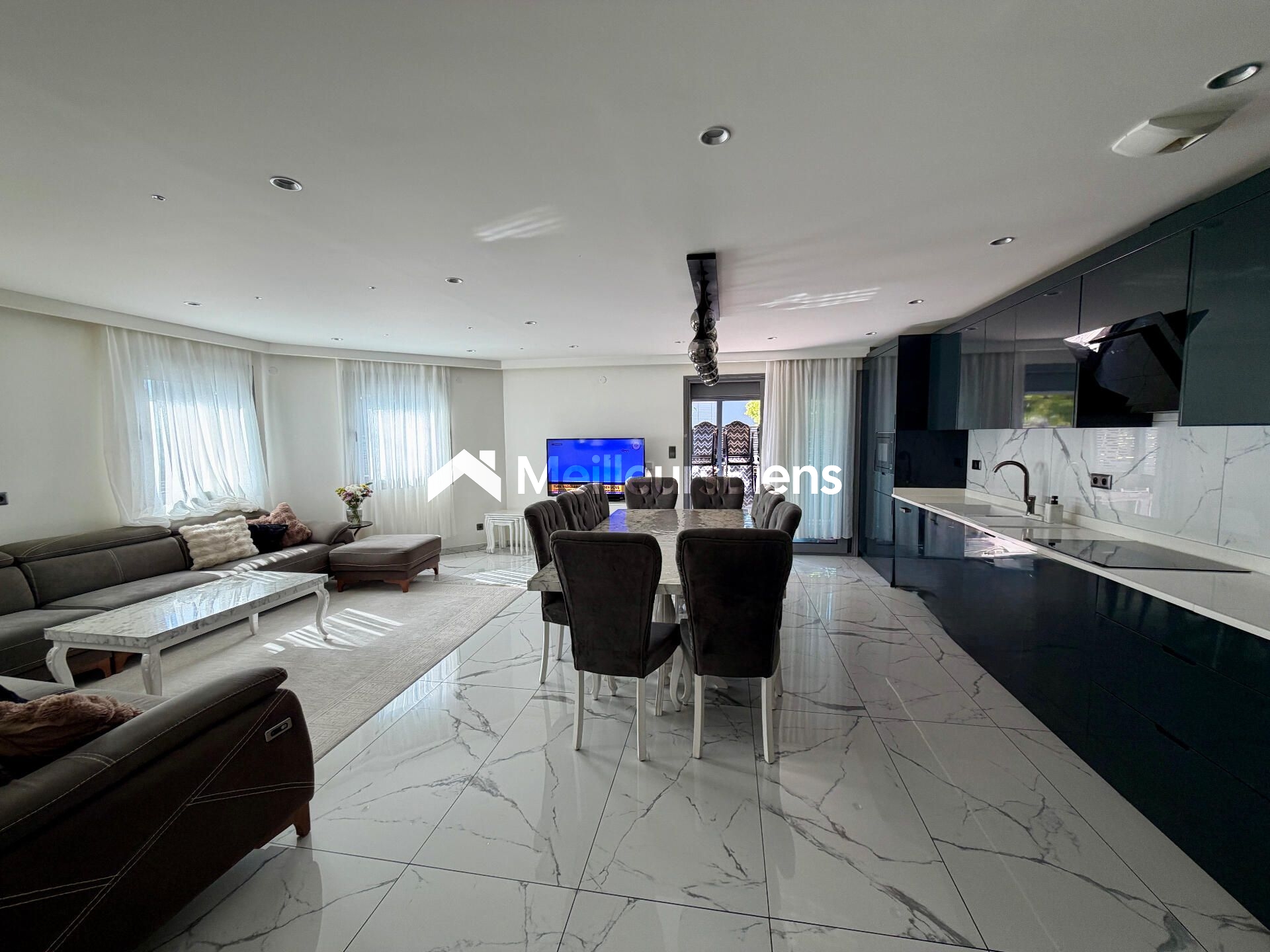 Maison individuelle 2024 – 130 m² avec garage, terrasse et terrain clos à Belfort