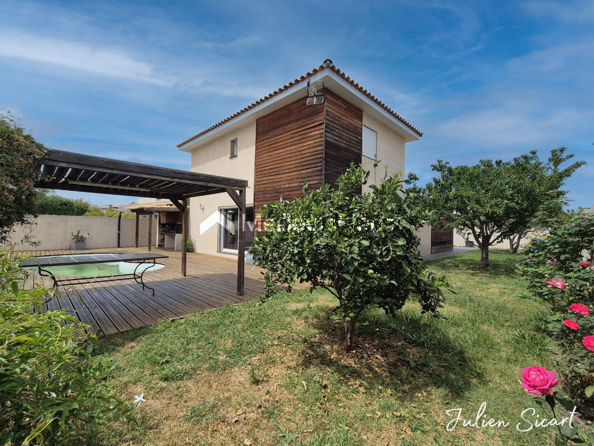 Maison contemporaine ossature bois 135 m² – DPE A – Piscine – Terrain 573 m²