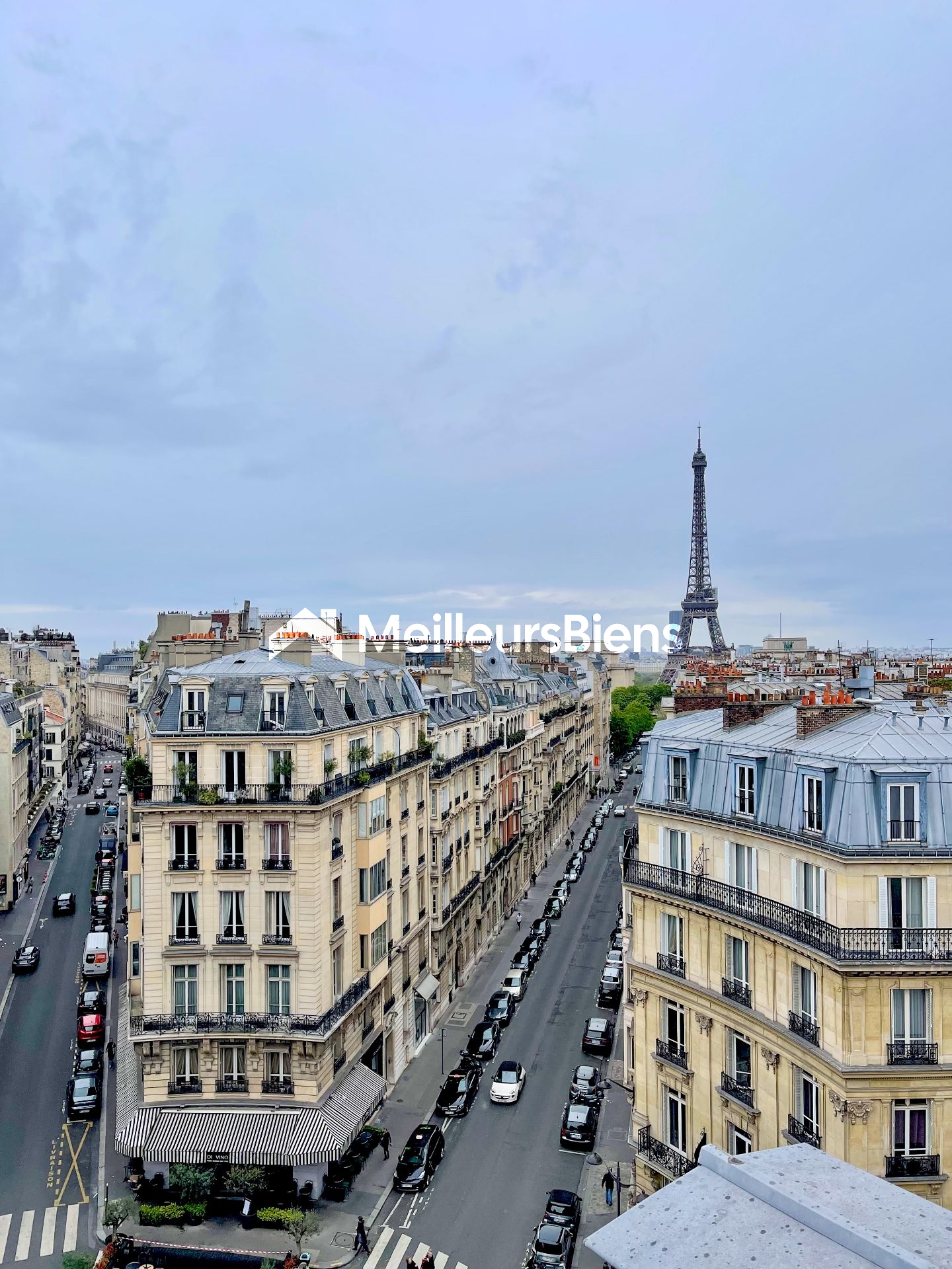 Paris 16ème - À LOUER - Beau Studio / petit 2 pièces meublé de 18,88 m²