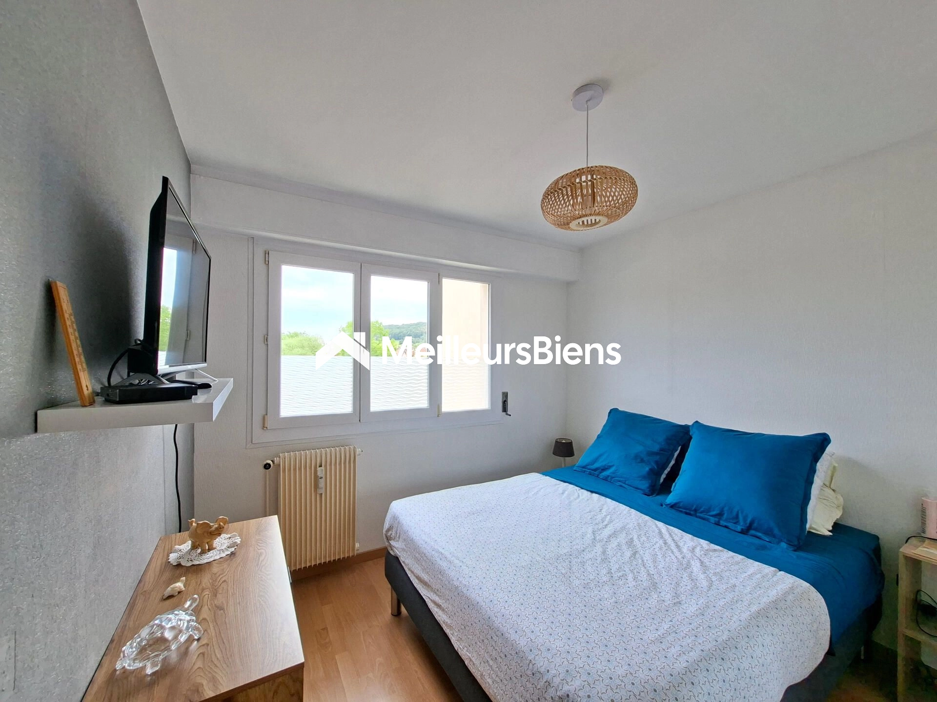 Appartement F5 avec balcon et garage