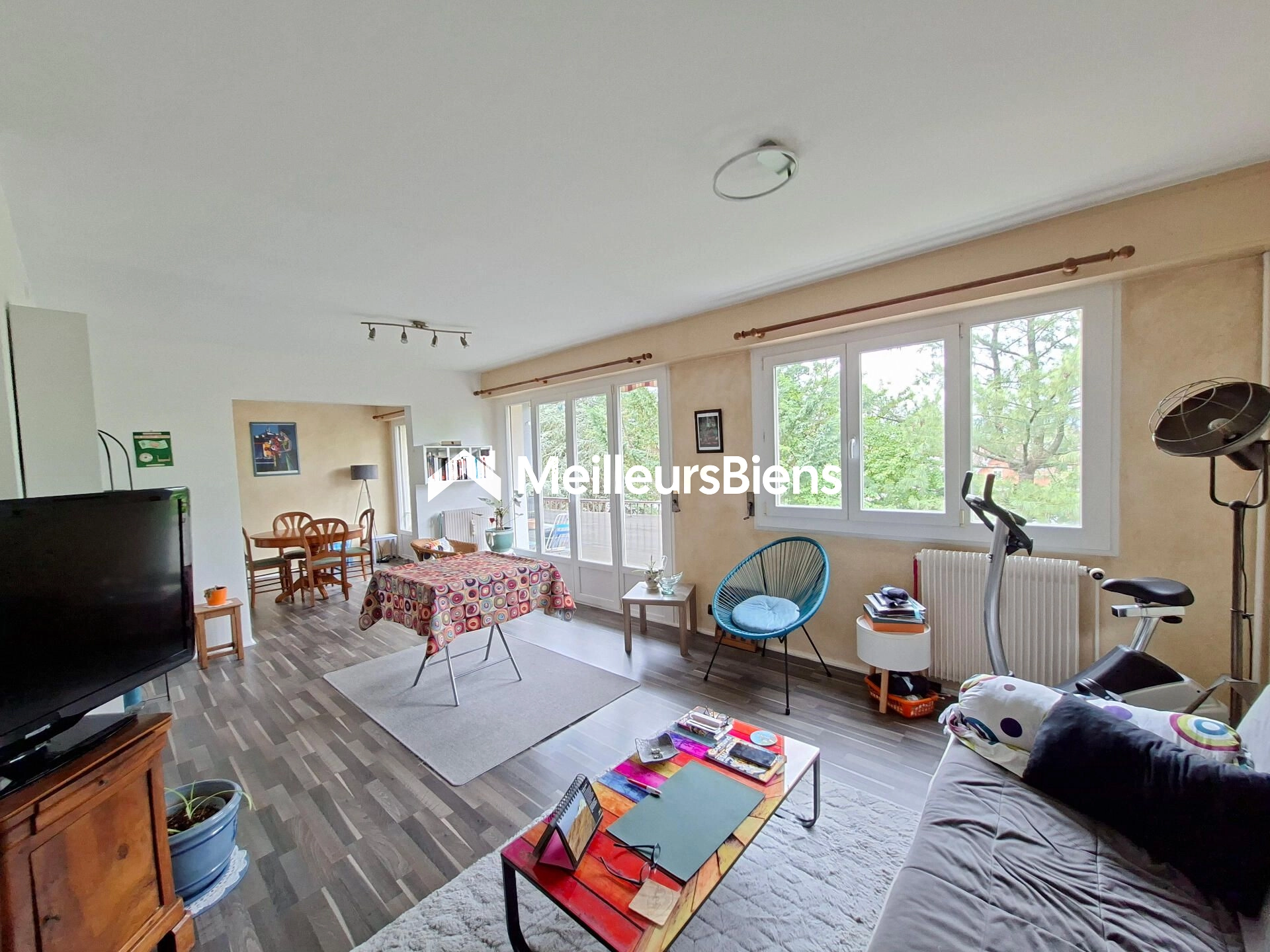 Appartement F5 avec balcon et garage