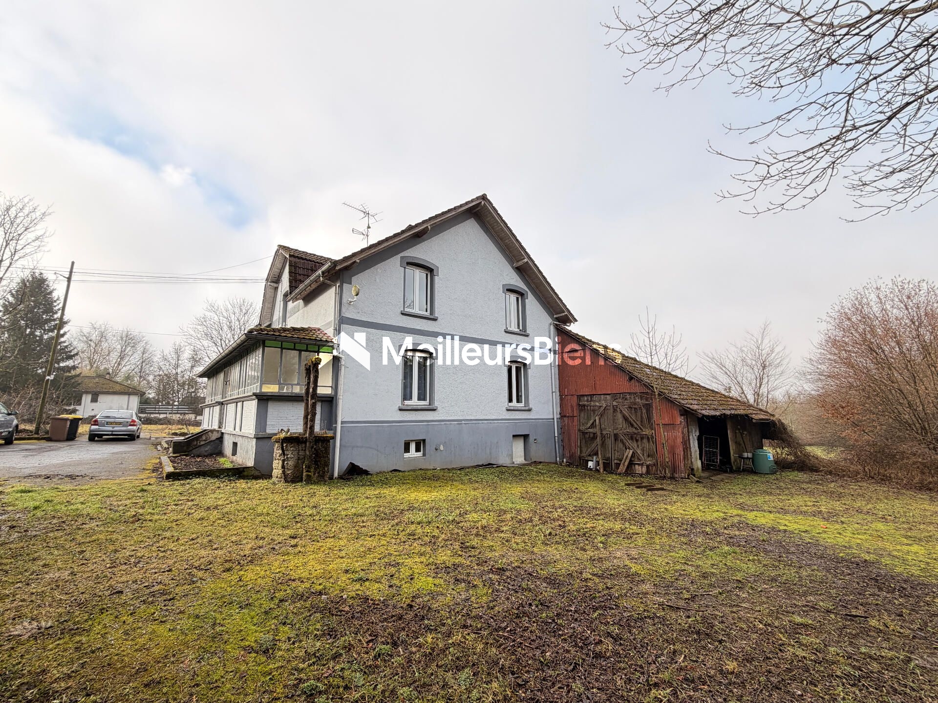 Immeuble de rapport 5 lots loués – 31 200 €/an – 255 000 €