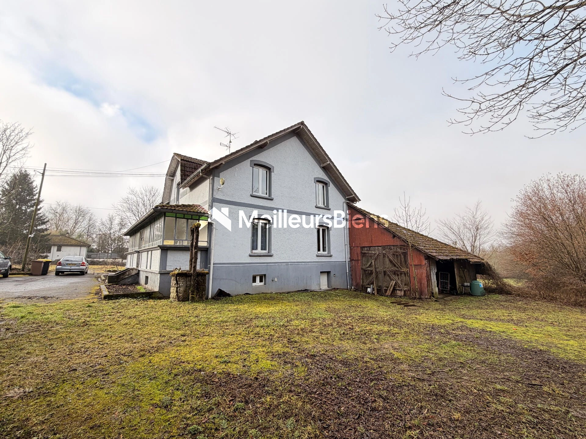 Immeuble de rapport 5 lots loués – 31 200 €/an – 255 000 €