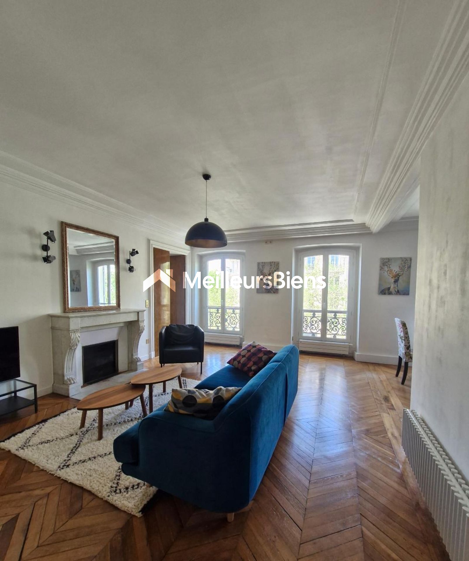 Paris 75011, 79 m² lumineux de 4 pièces avec 2 chambres
