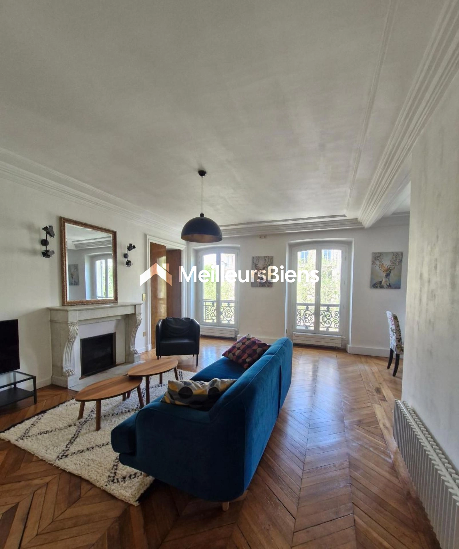 Paris 75011, 79 m² lumineux de 4 pièces avec 2 chambres