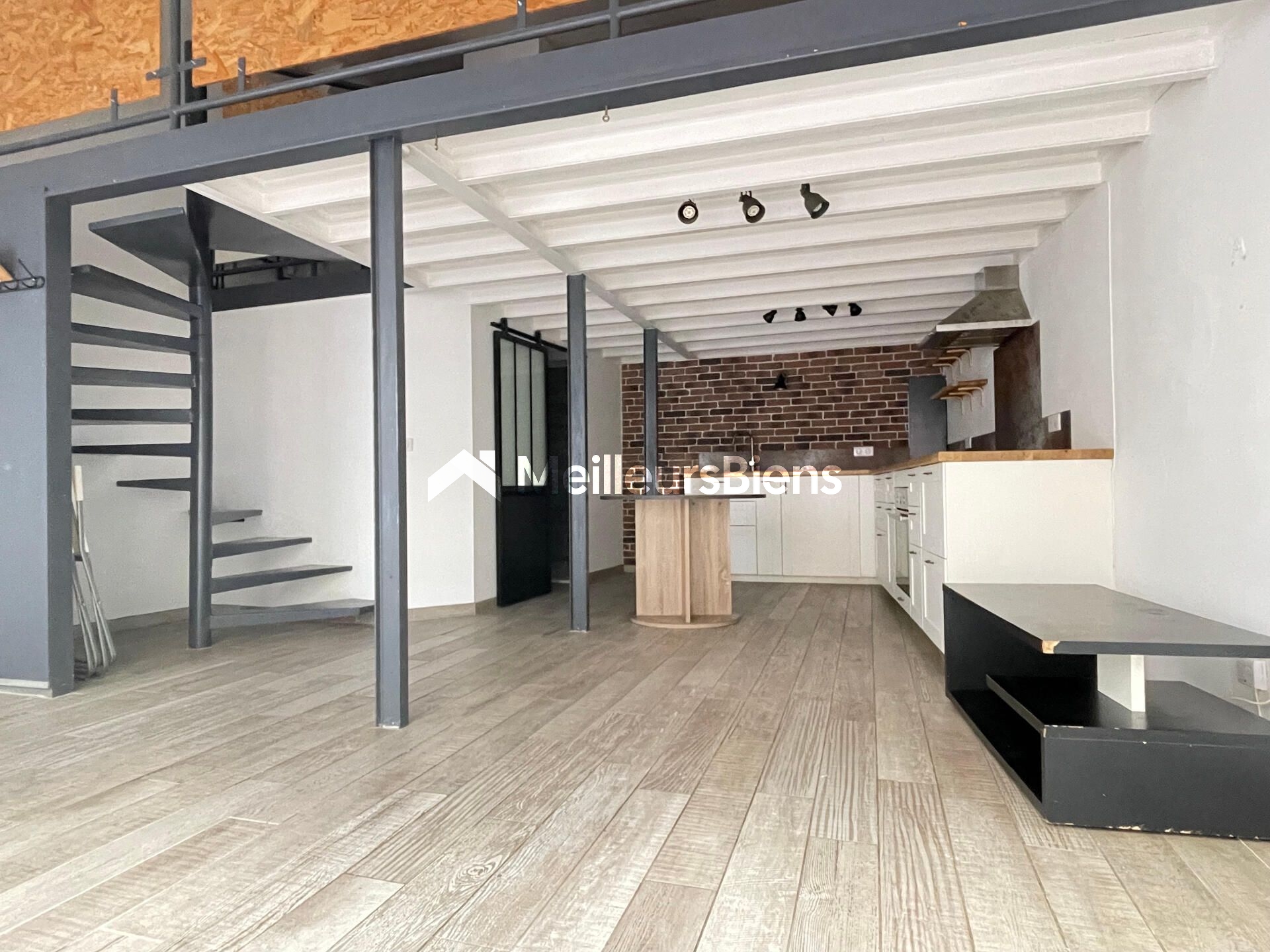 Auch 32000 : appartement 2 pièces de 38 m², 1 chambre