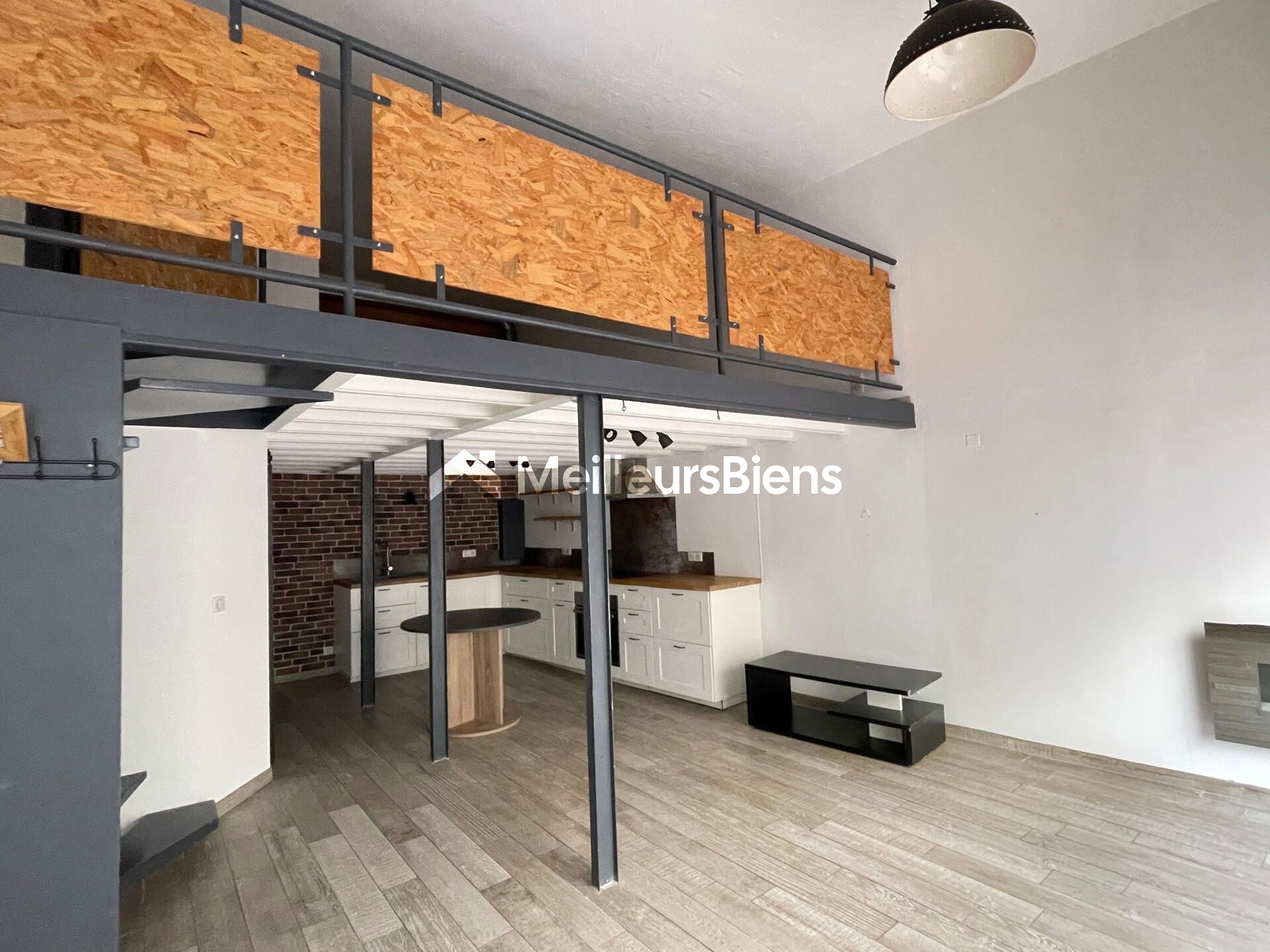 Auch 32000 : appartement 2 pièces de 38 m², 1 chambre