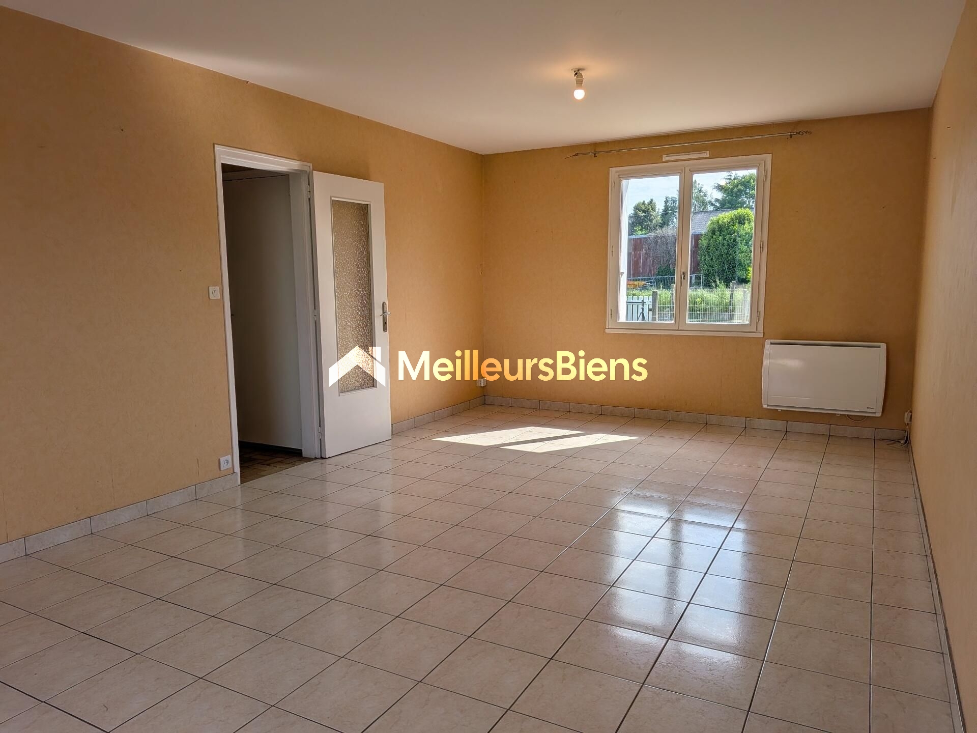 Maison Familiale centre ville de Guer 107 m² hab sur 635m² de terrain clos - Garage