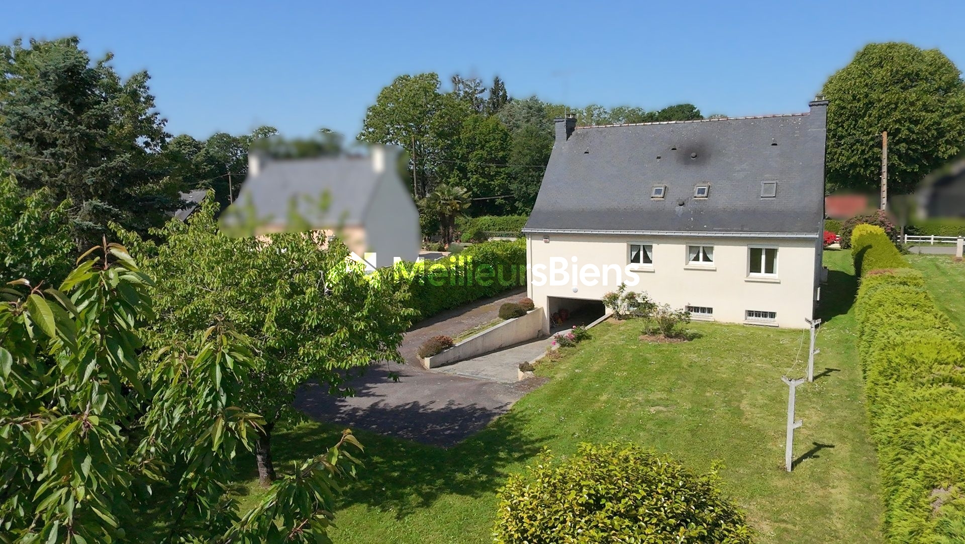 Maison néo-bretonne familiale à Carentoir – 141.97 m² habitables sur terrain clos de 1 306 m²