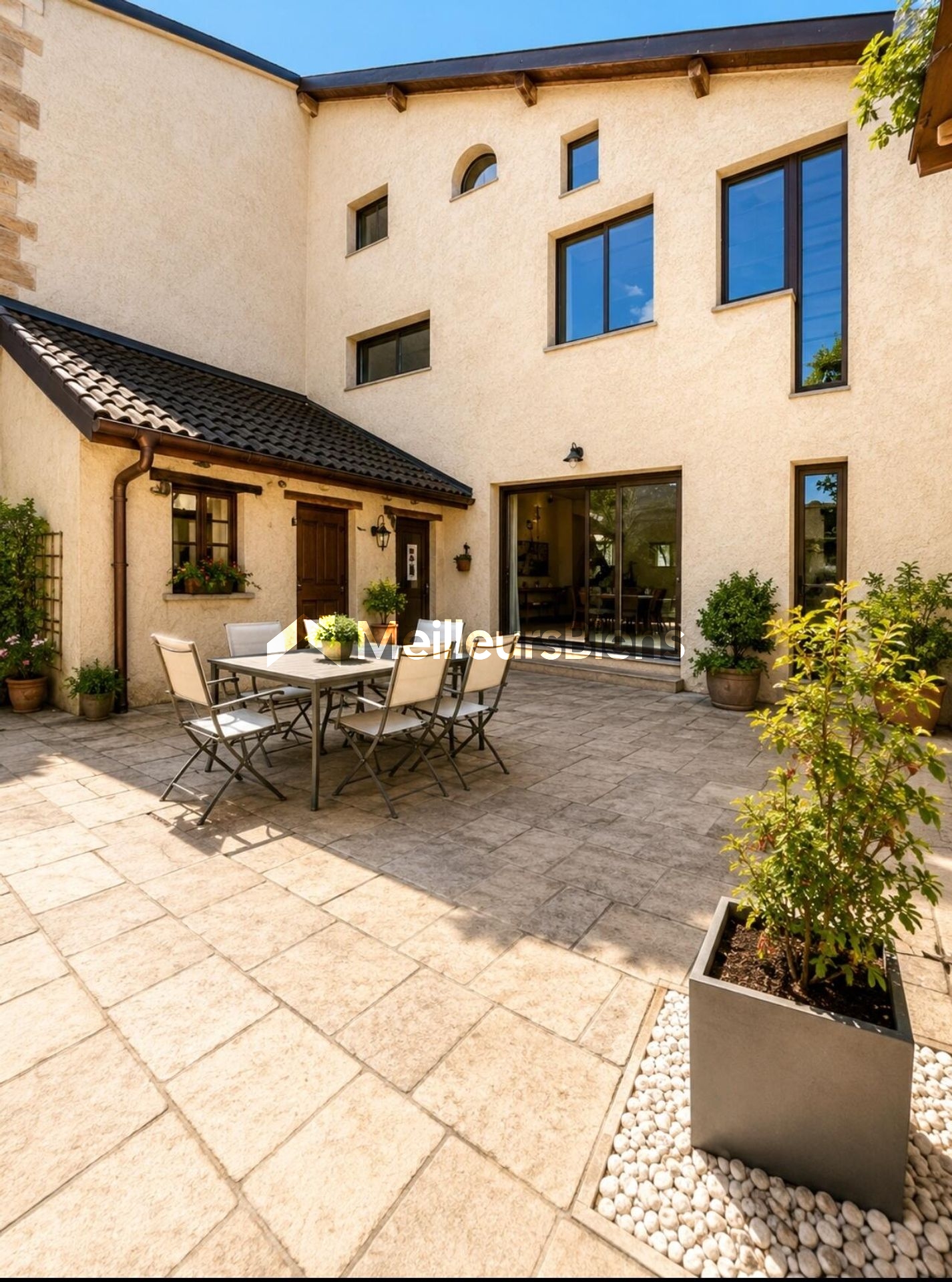 Magnifique maison de village esprit loft