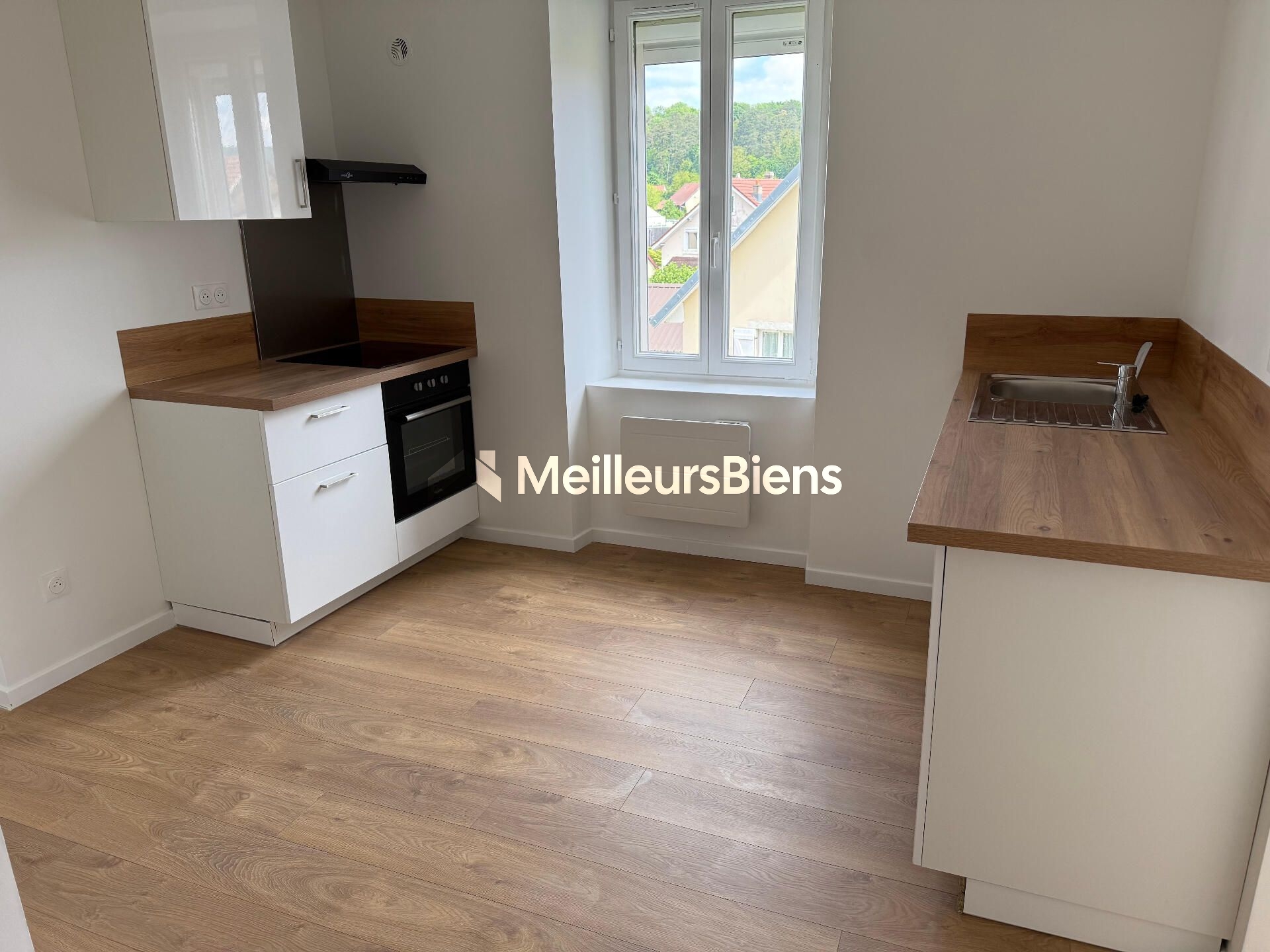 Seloncourt centre : 39 m² avec 1 chambre, appartement 2 pièces à 465 €