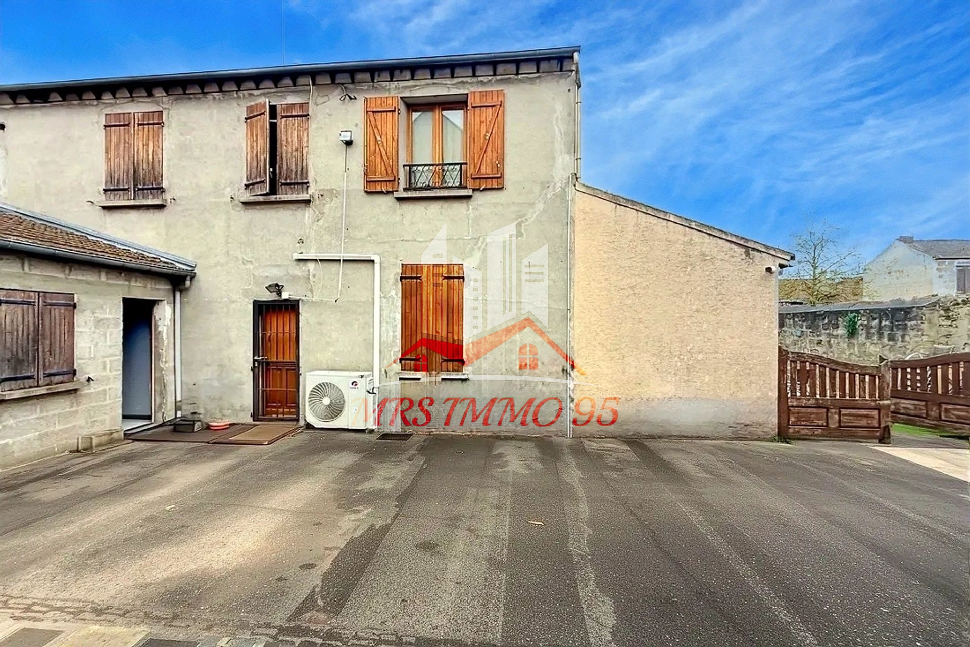Ensemble immobilier mixte