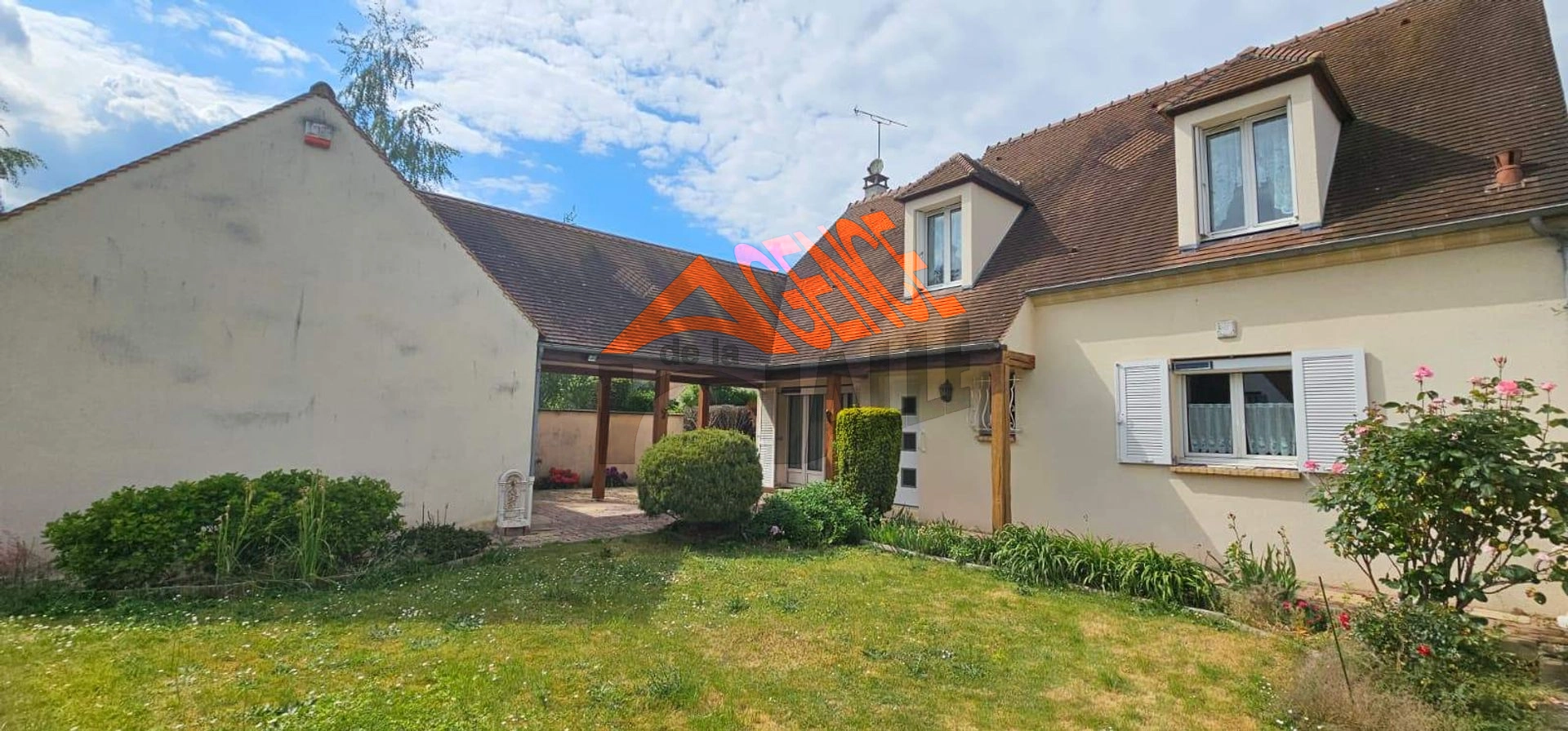 Pavillon individuel, sous sol et garage 30m²