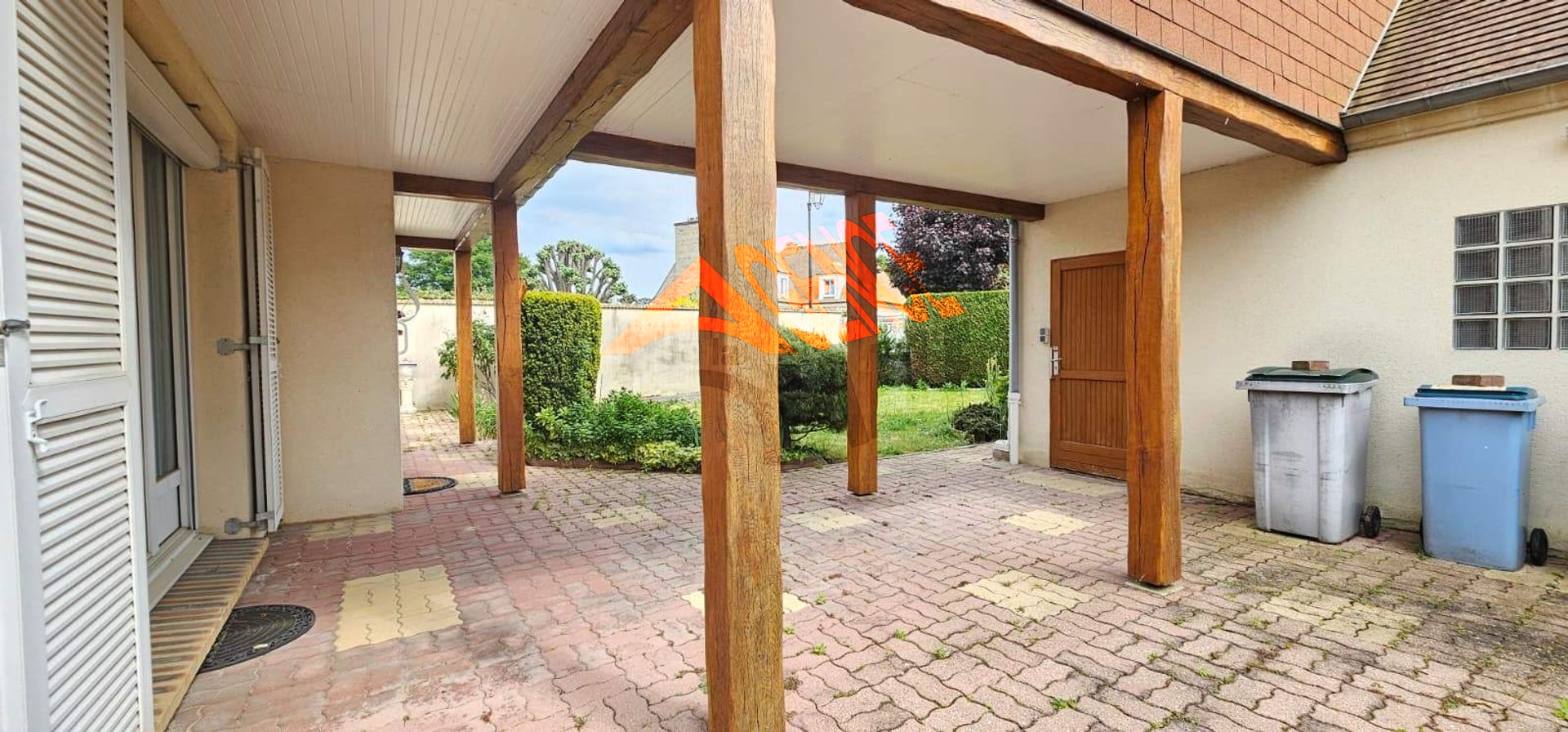 Pavillon individuel, sous sol et garage 30m²