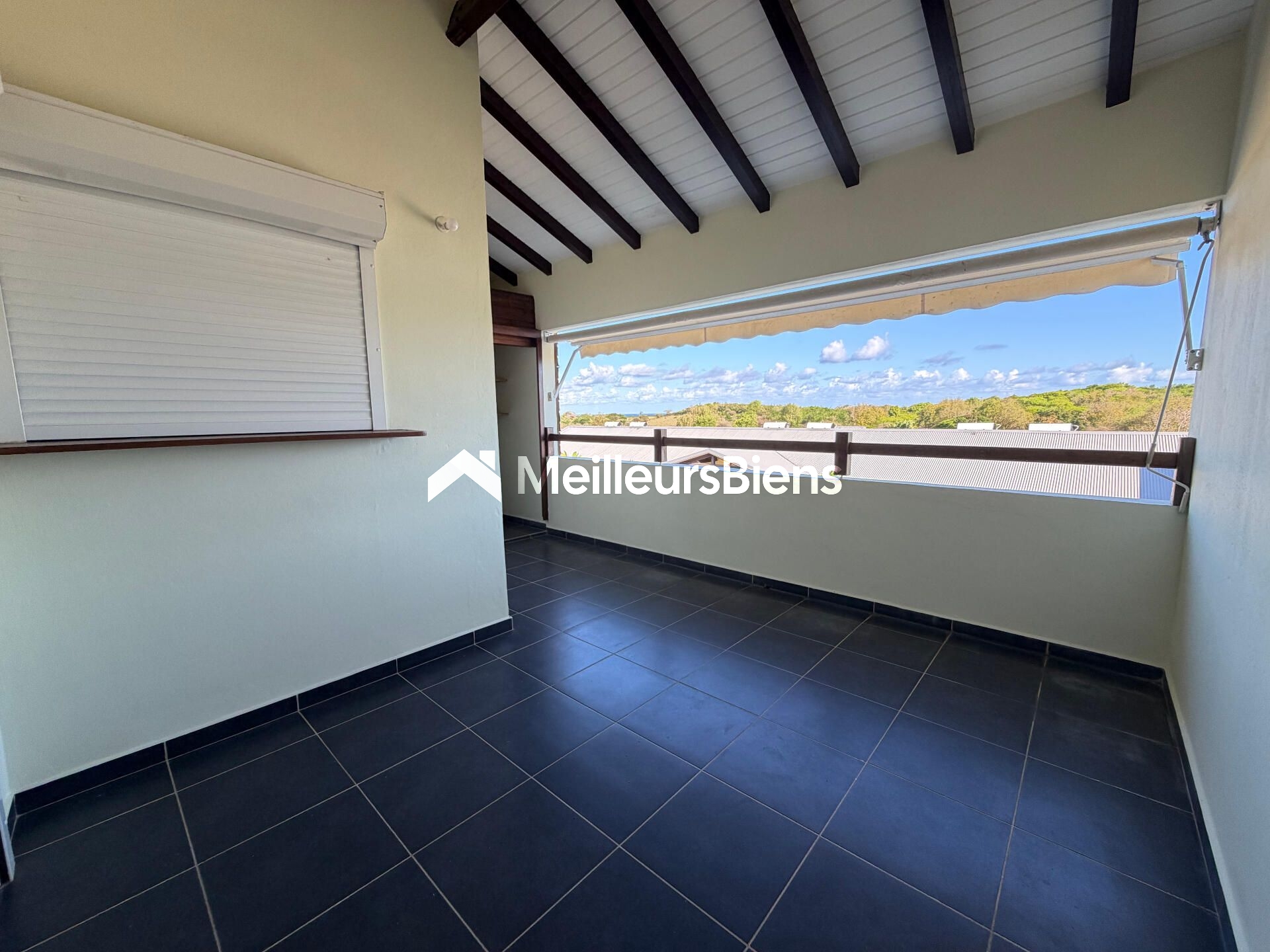 Appartement T2 résidence récente avec piscine