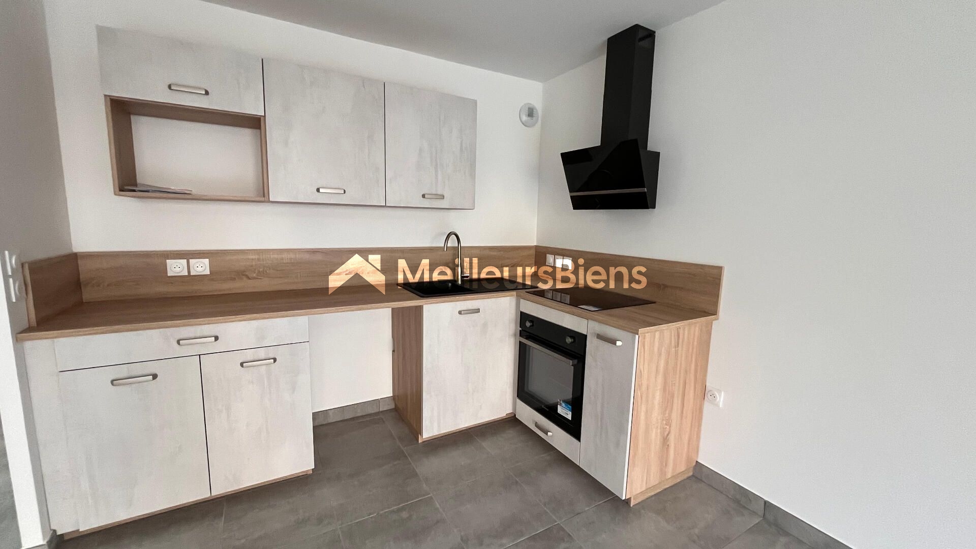 Appartement 3 pièces 65 m² à Chartres avec jardinet privatif