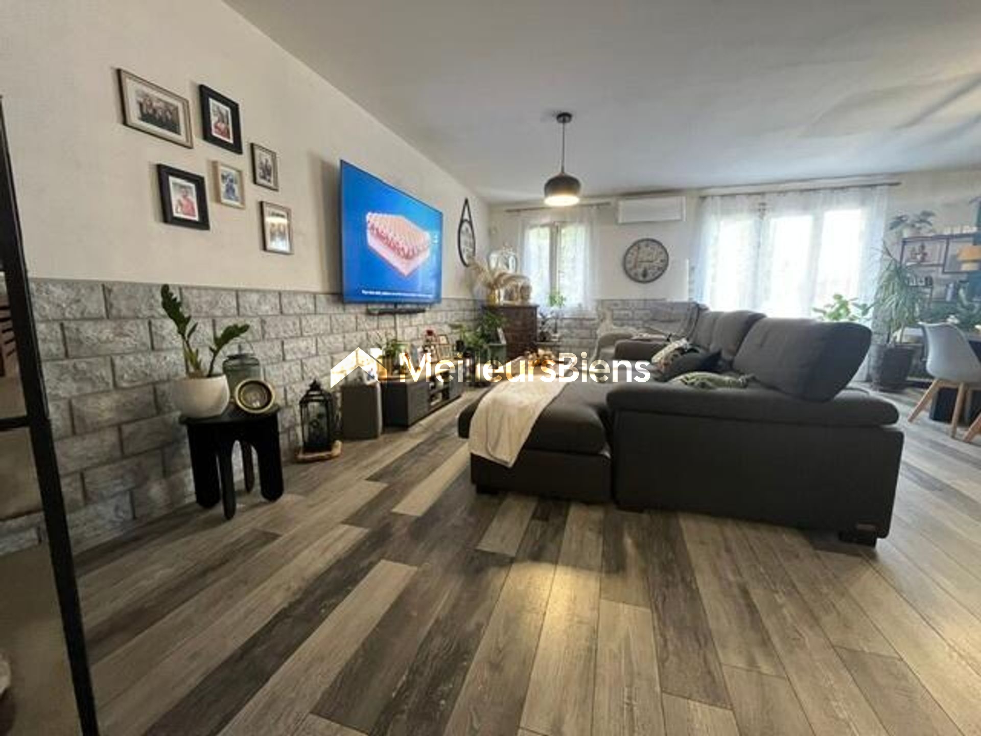 Maison 5 pièces 108 m² avec garage et jardins à Miramas