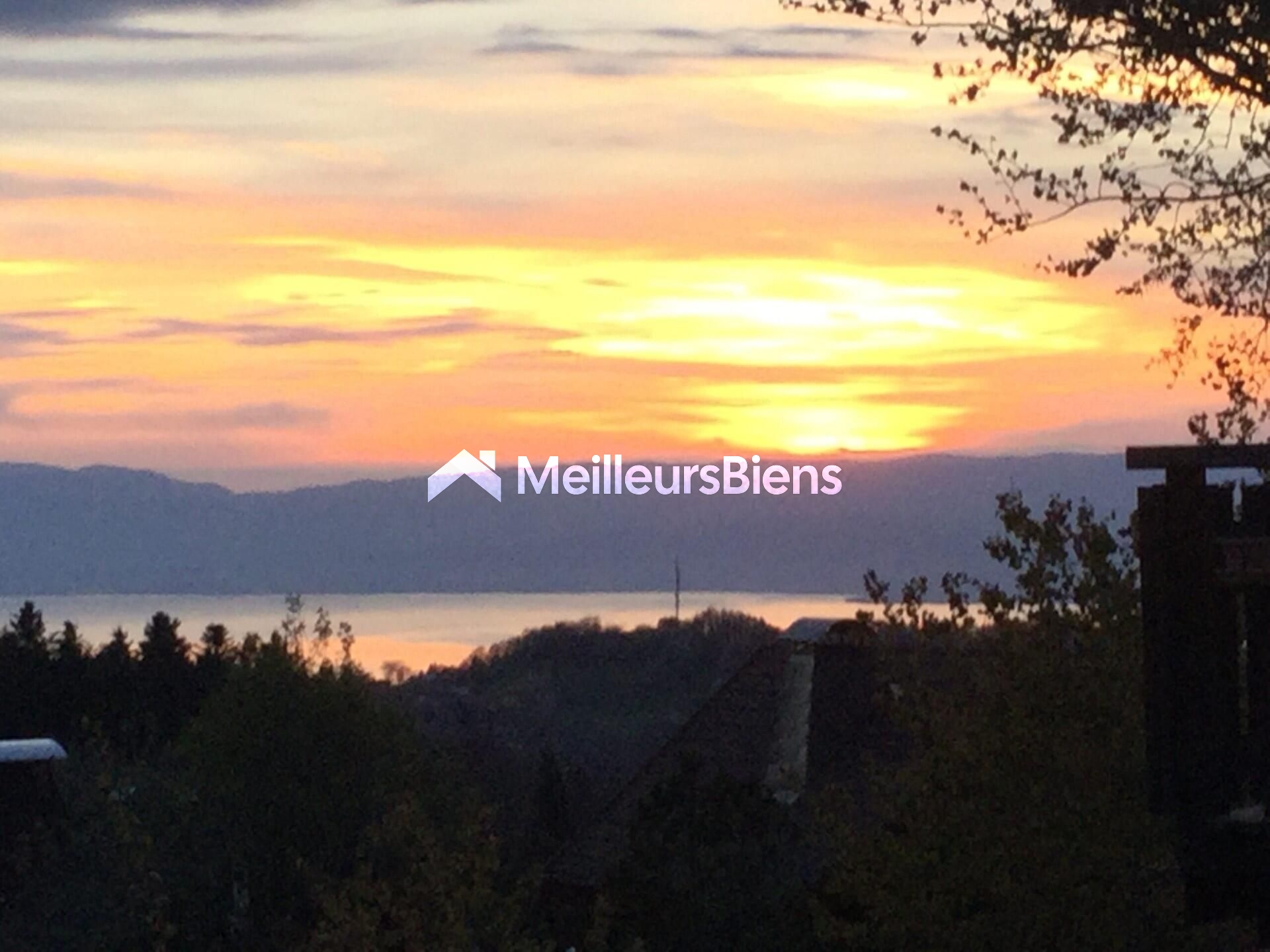 Chalet 5 pièces de 80 m² avec garage à Thollon-les-Mémises